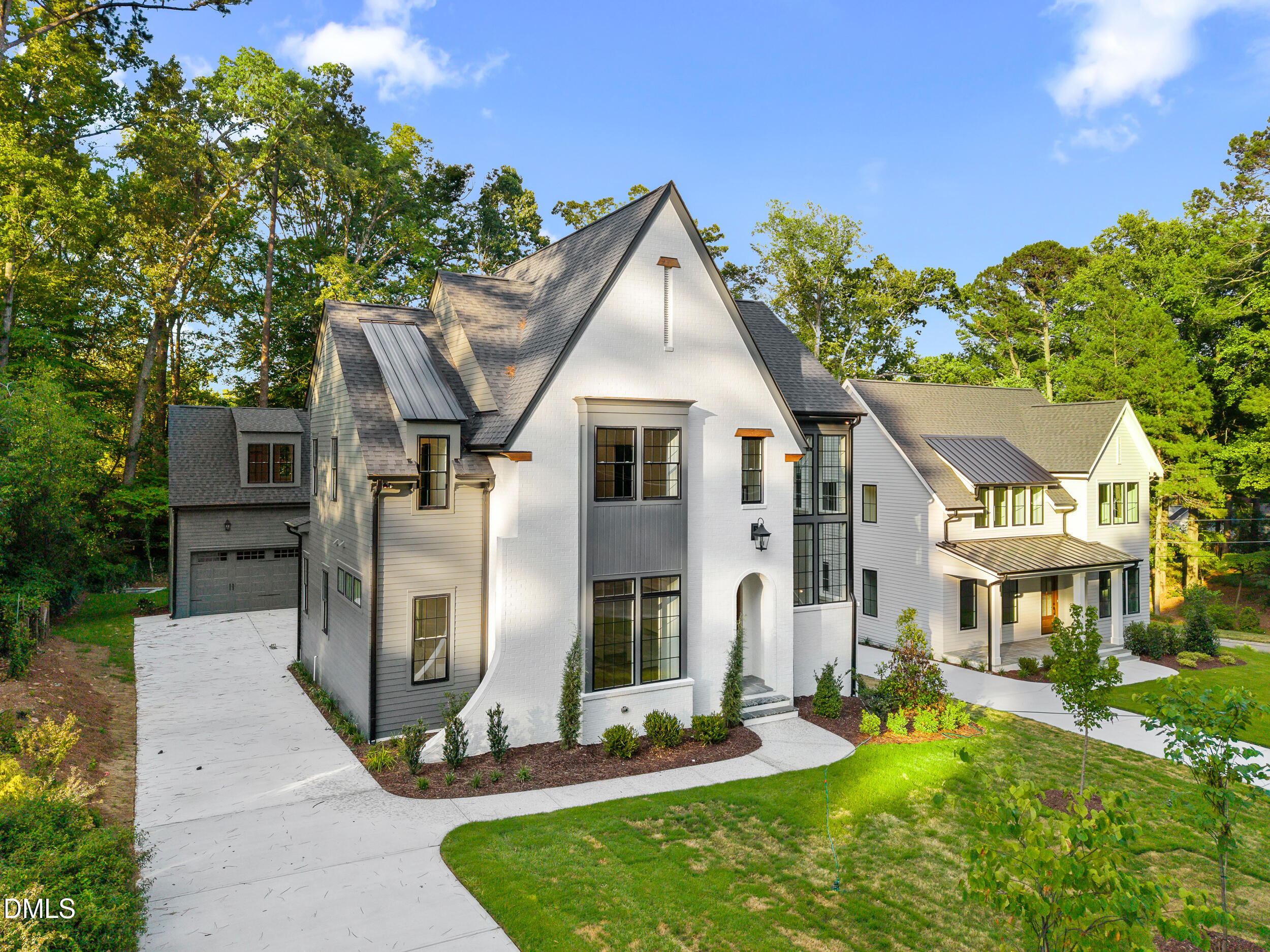 6 Chantilly Place Property Photo 3