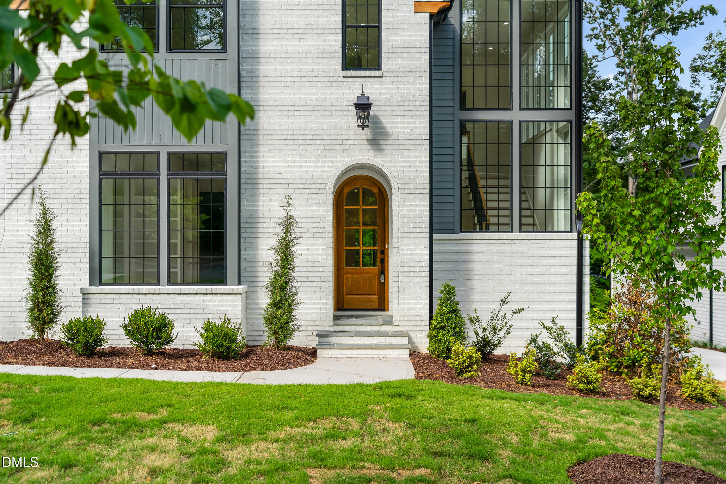 6 Chantilly Place Property Photo 4