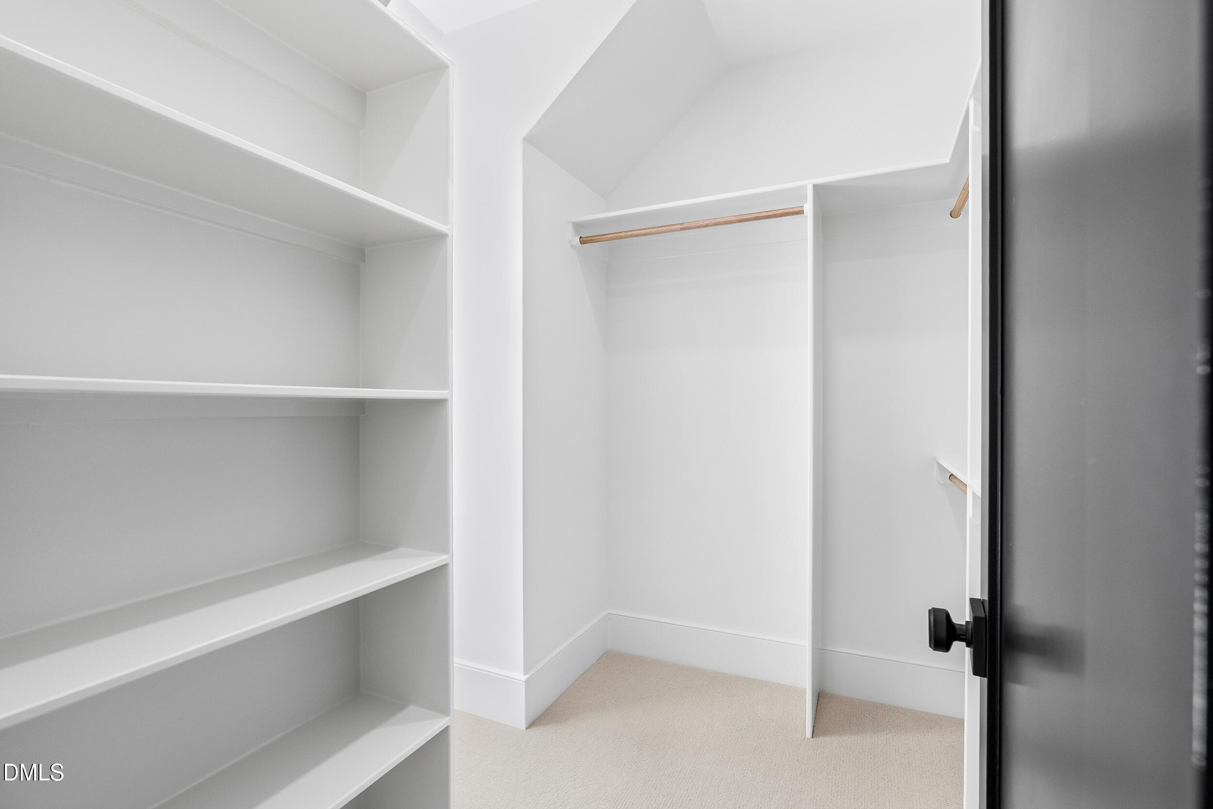 6 Chantilly Place Property Photo 27