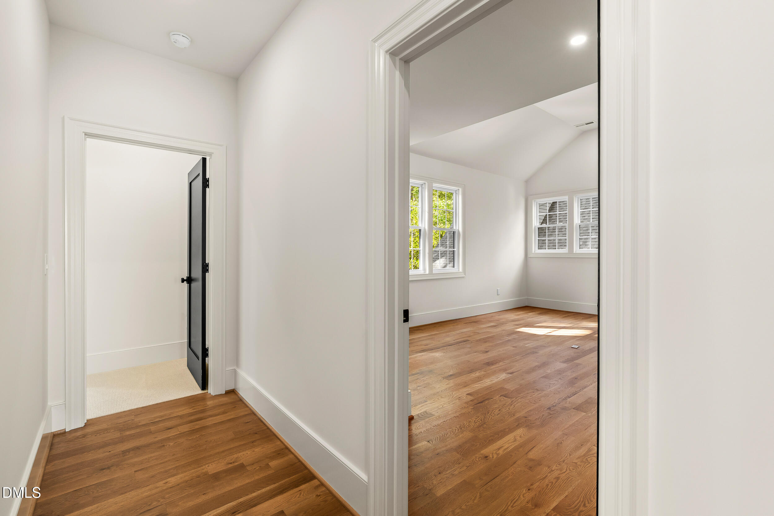 6 Chantilly Place Property Photo 35