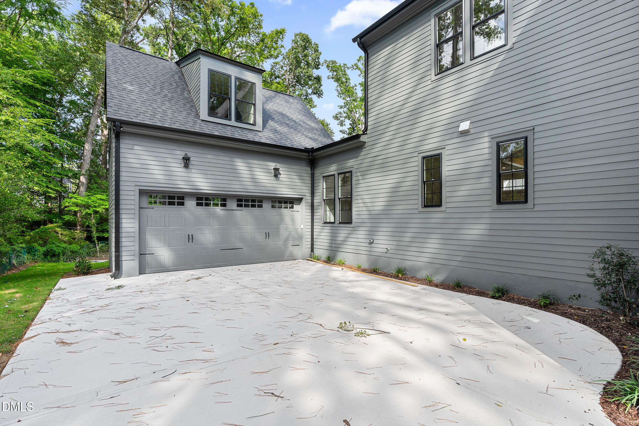 6 Chantilly Place Property Photo 44