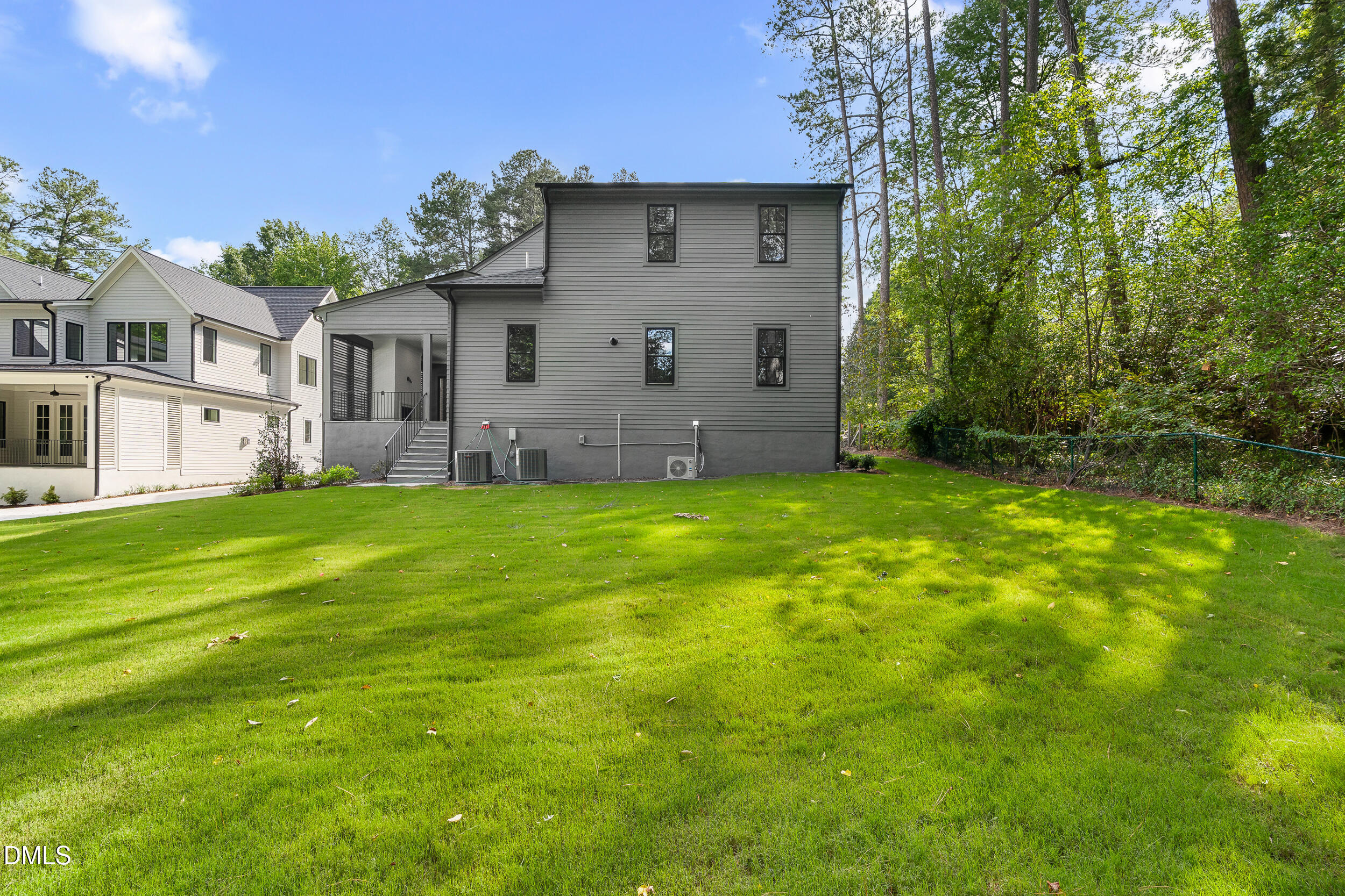 6 Chantilly Place Property Photo 46