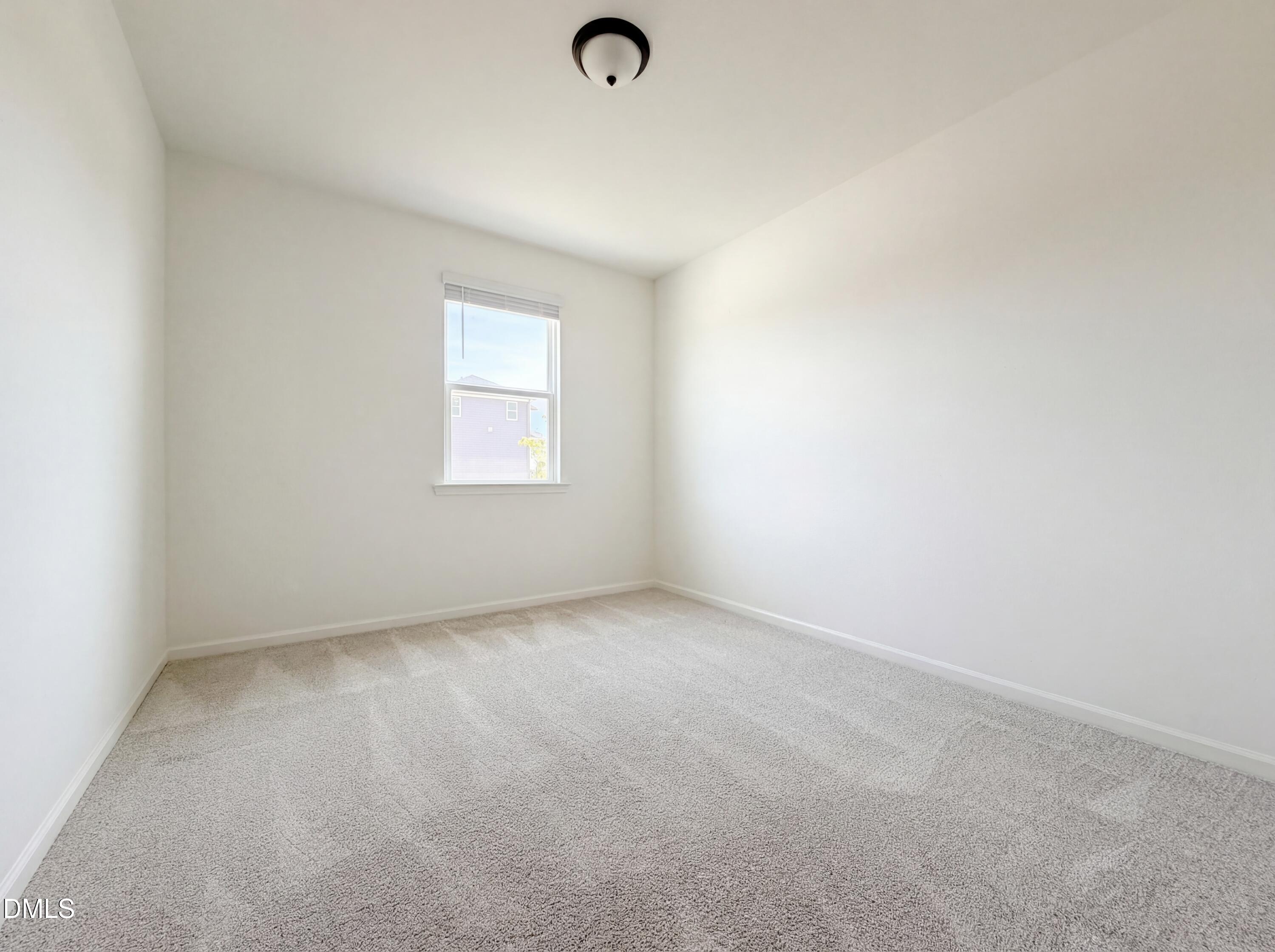 1717 Willow Landing Way Property Photo 8