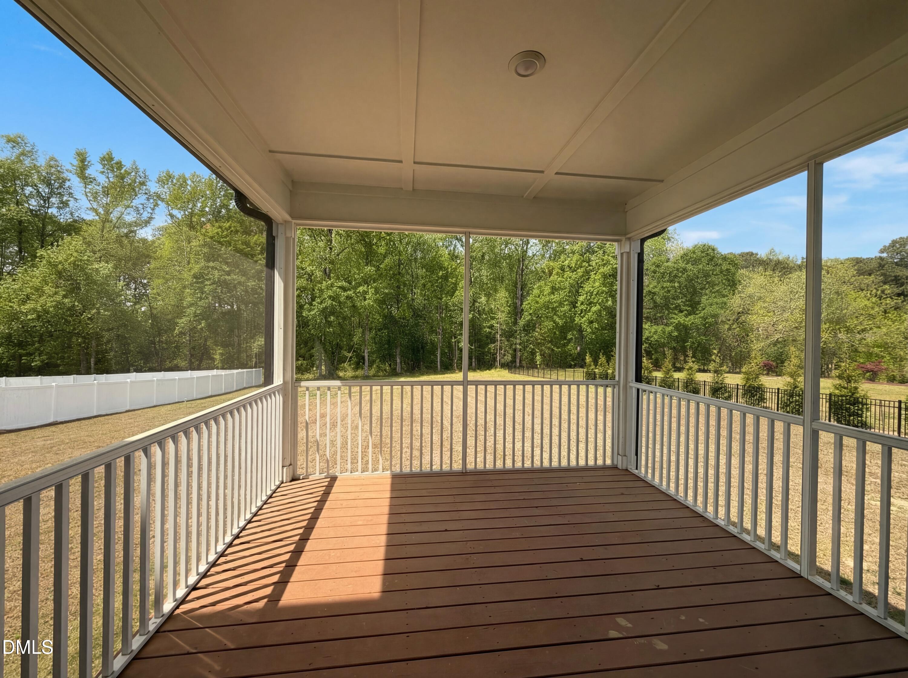 1717 Willow Landing Way Property Photo 18