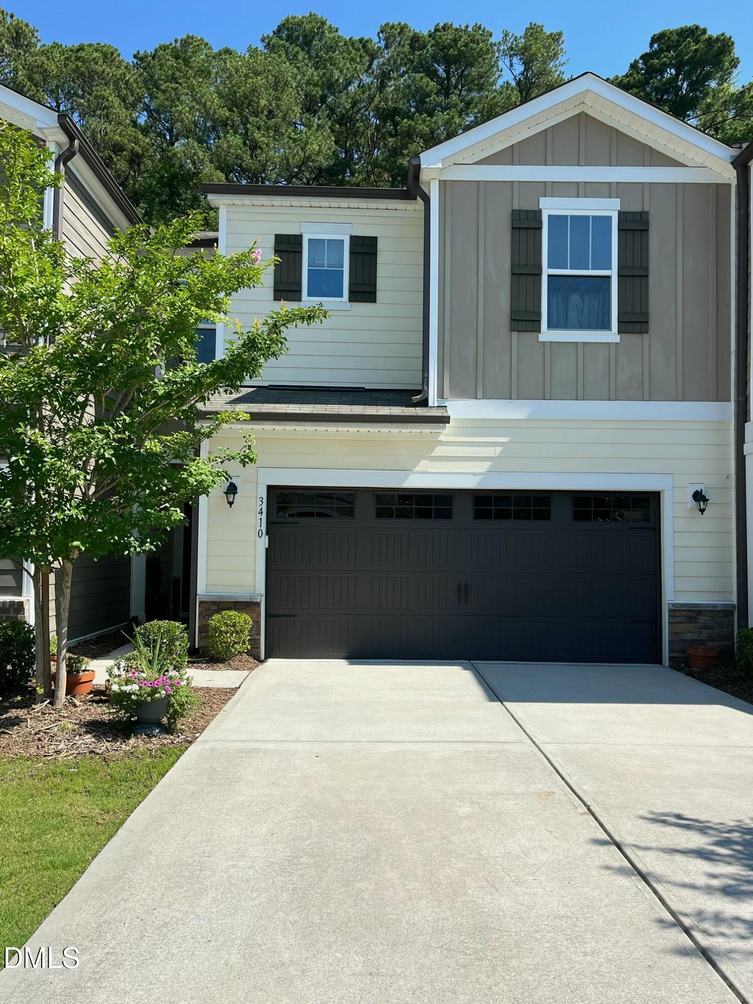 3410 Dropseed Drive Property Photo 2