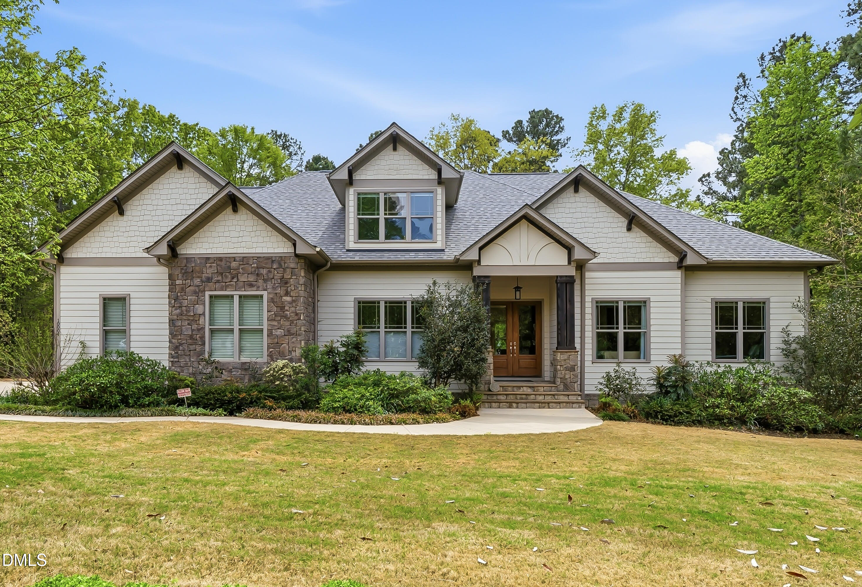 10004 Sandcreek Court Property Photo 1