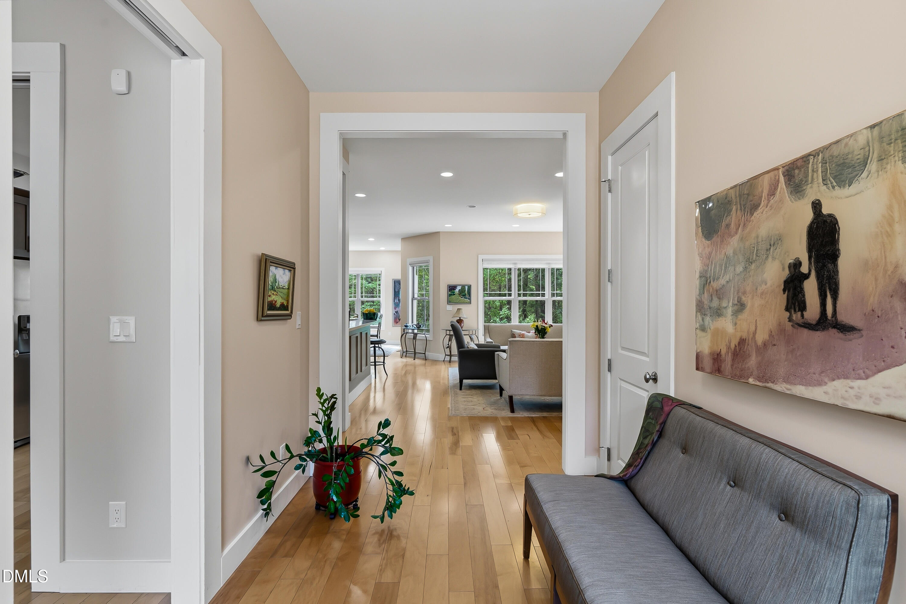 10004 Sandcreek Court Property Photo 9