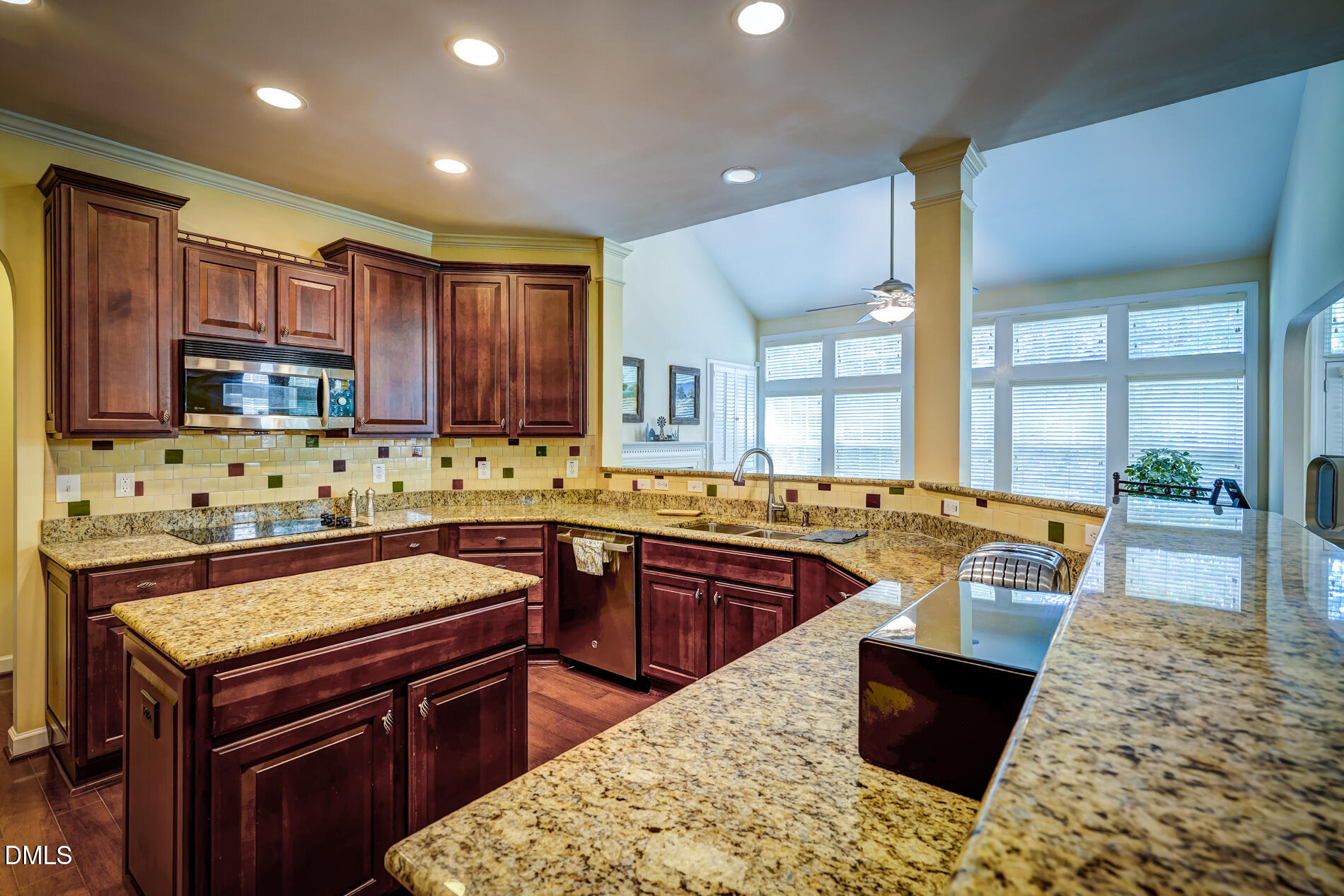 12212 Ashton Woods Lane Property Photo 7