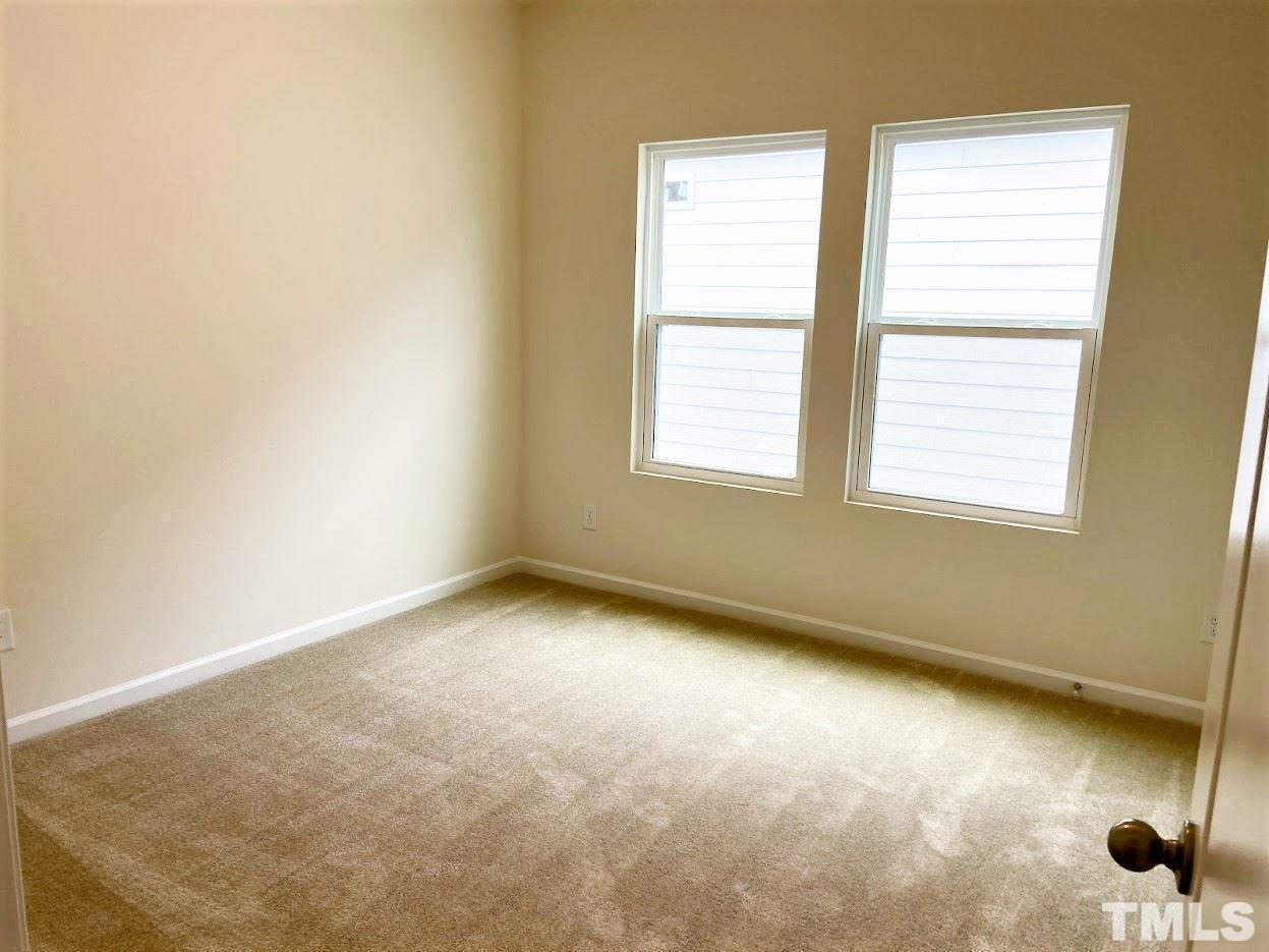 1221 Watcher Way Property Photo 10