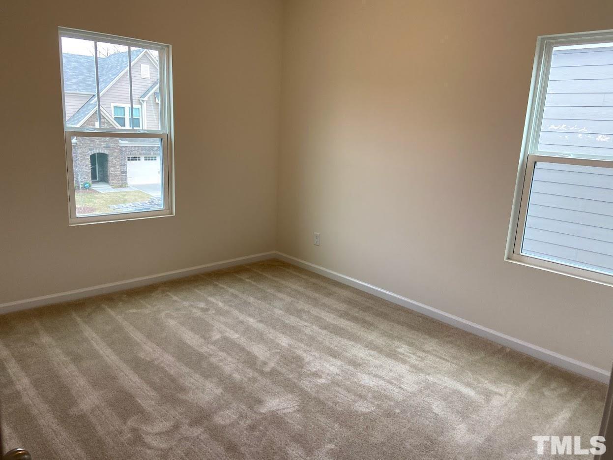 1221 Watcher Way Property Photo 12