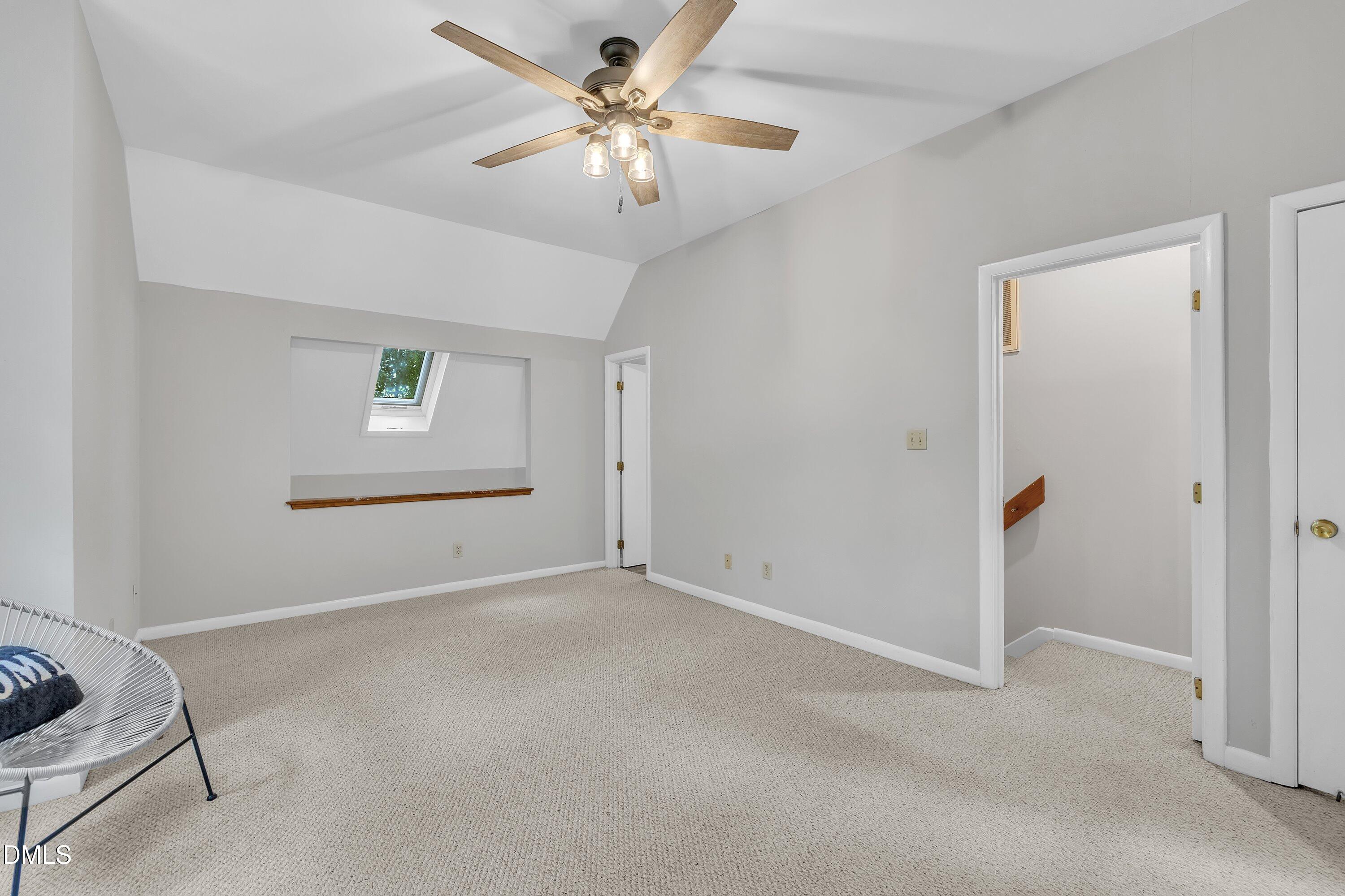 411 W Oak Avenue Property Photo 16