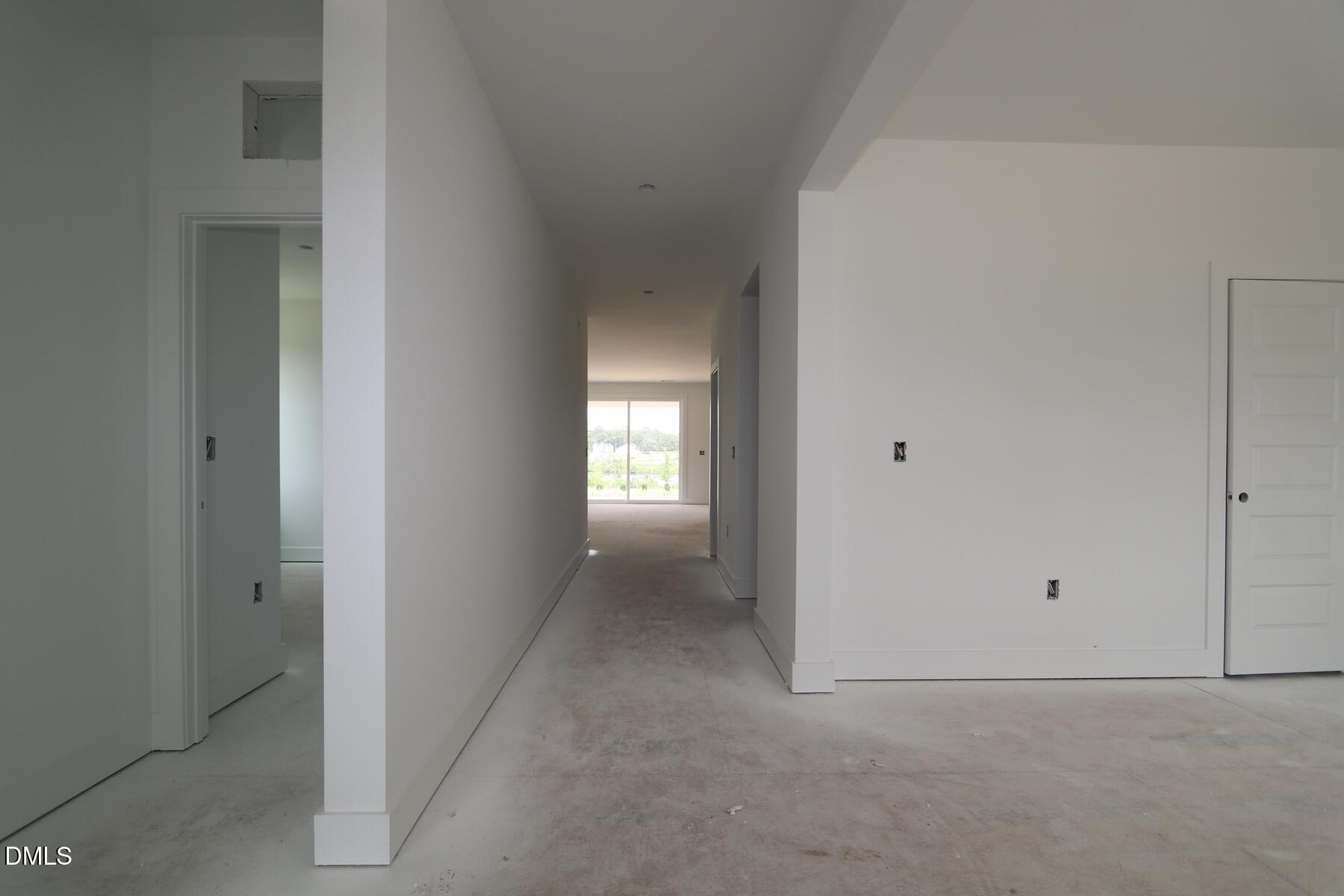 35 Windward Place Property Photo 2