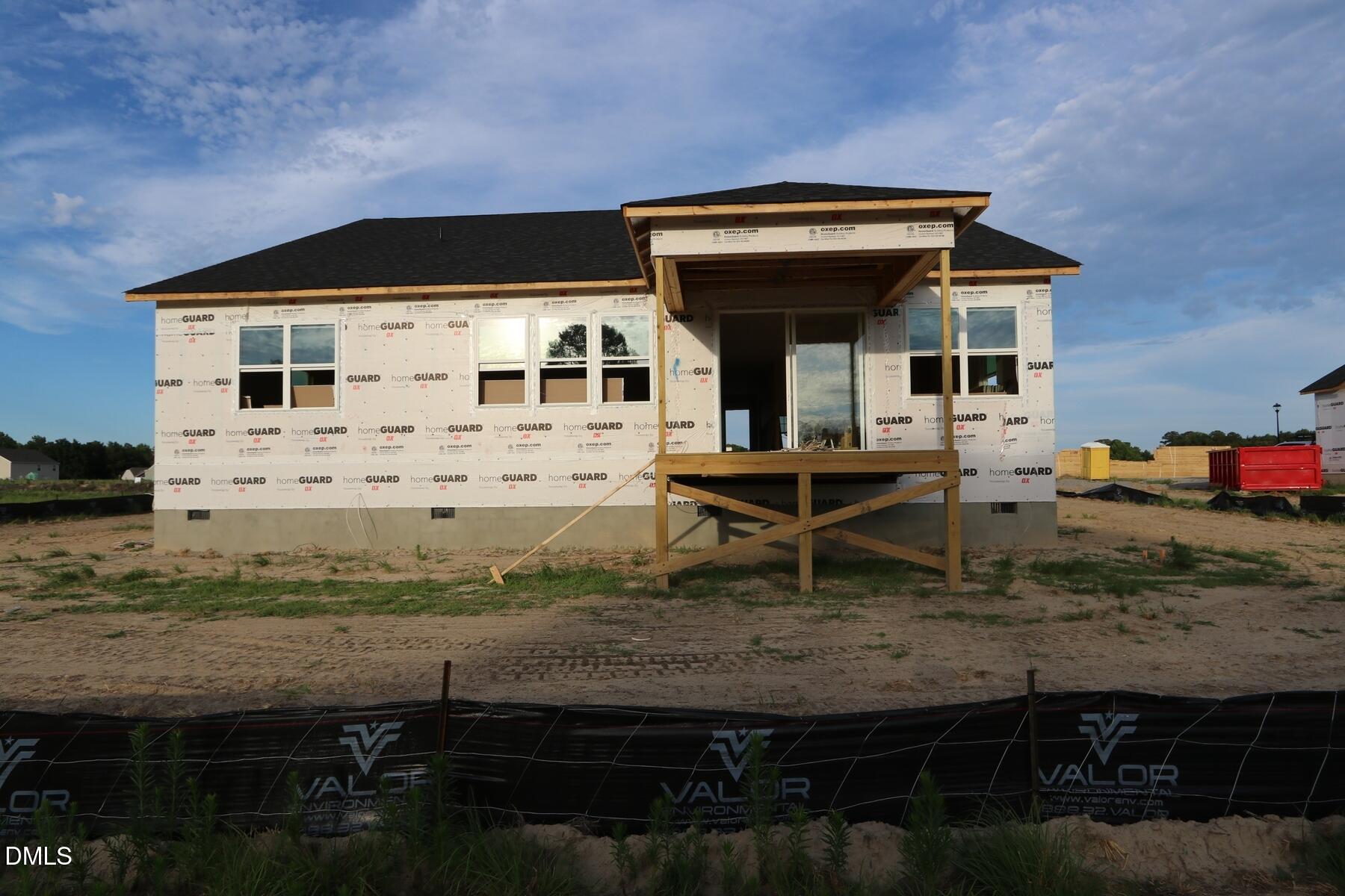 35 Windward Place Property Photo 8