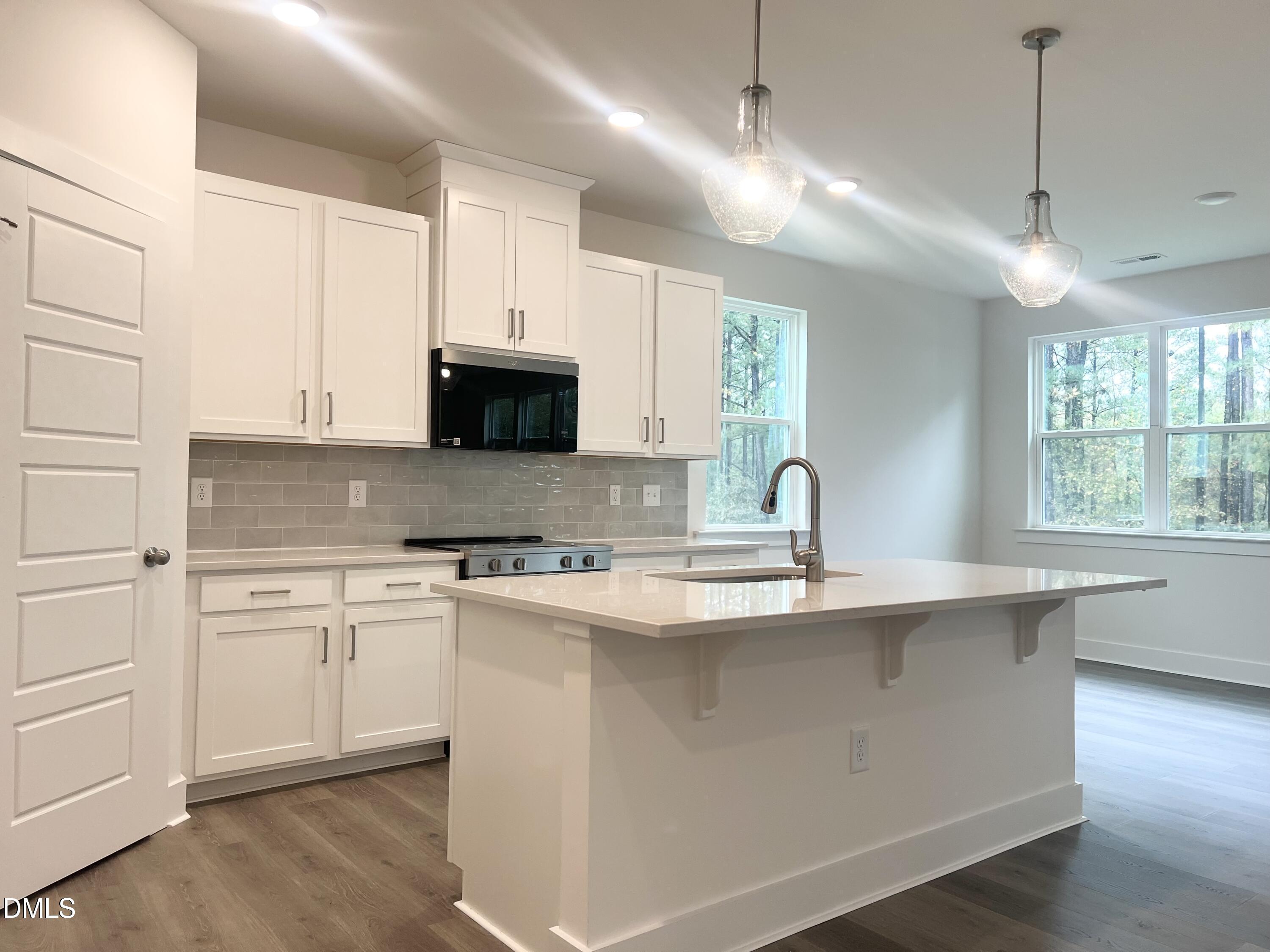35 Windward Place Property Photo 15