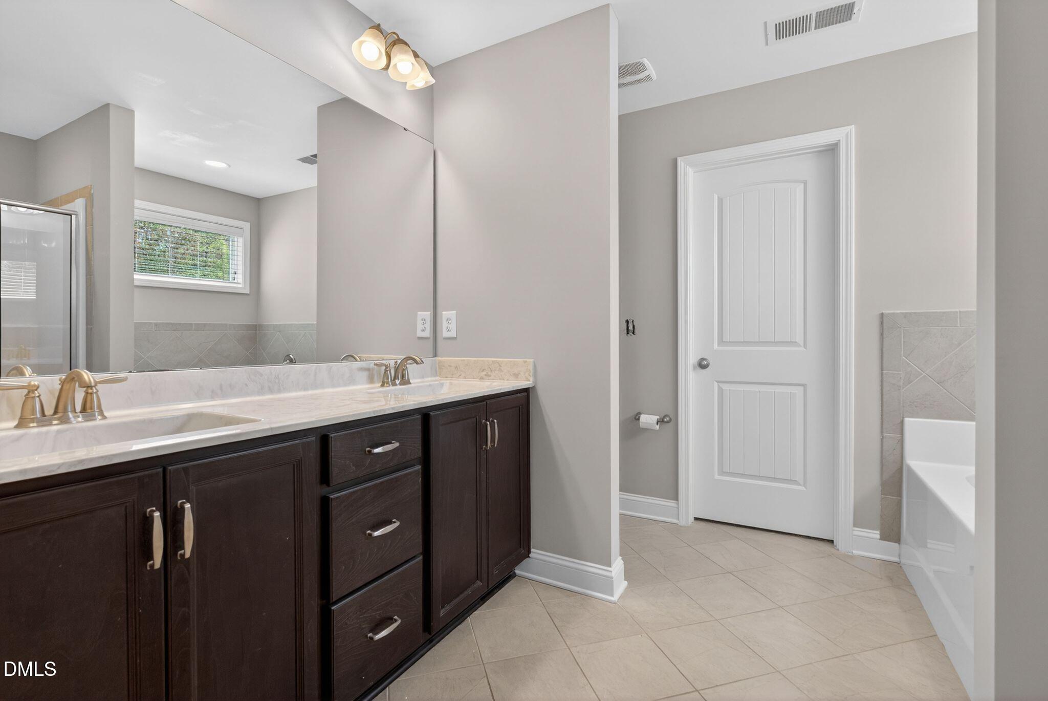 164 E Ravano Drive Property Photo 22