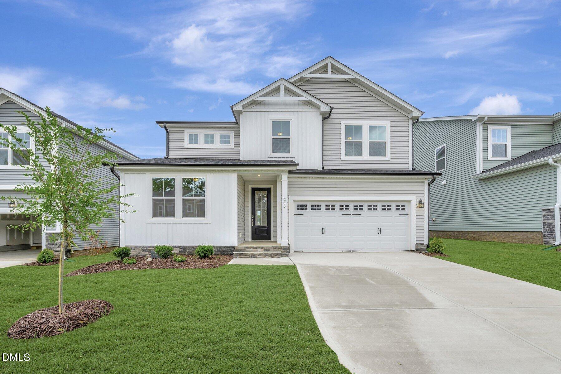 260 Yellow River Way Property Photo 1