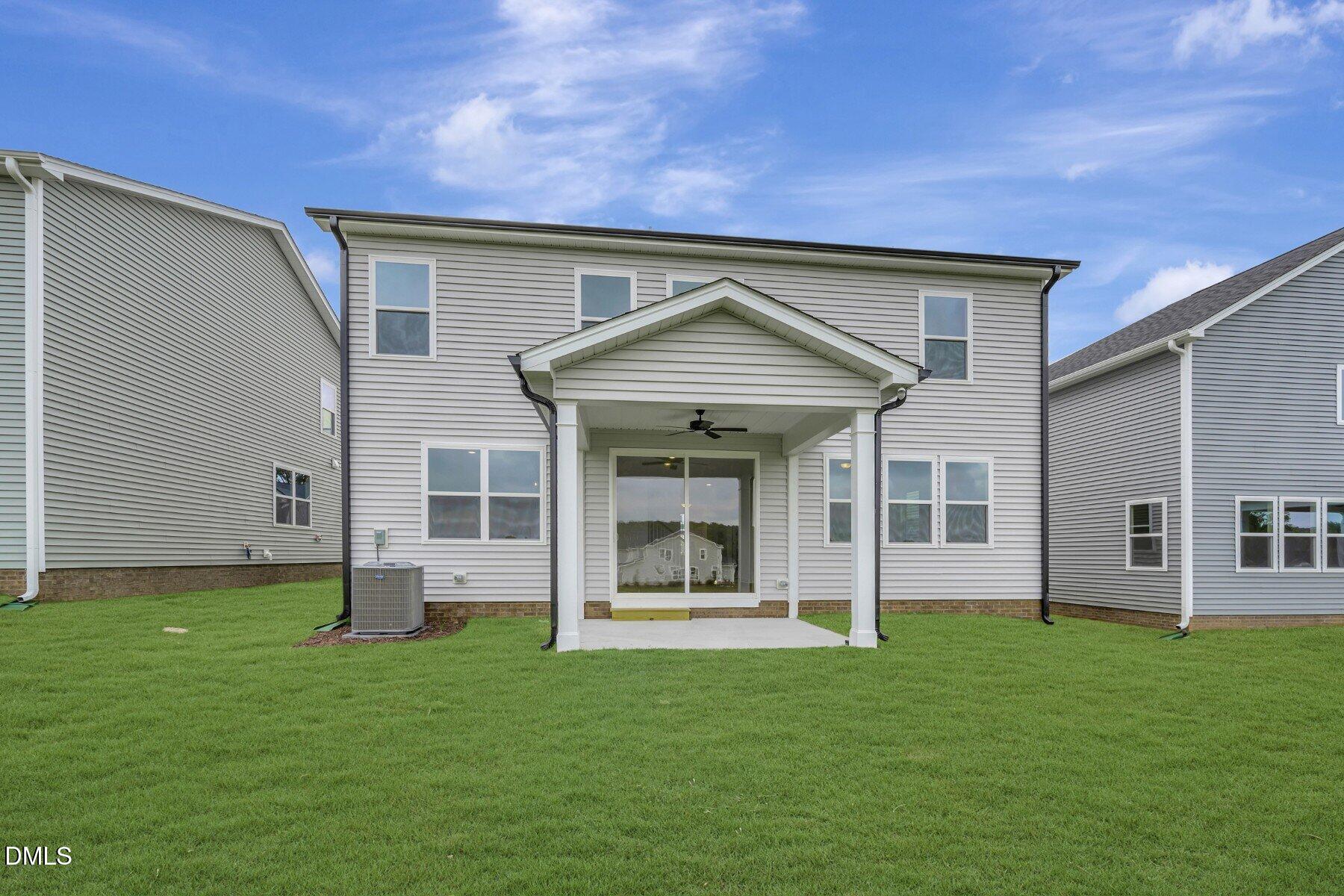 260 Yellow River Way Property Photo 5