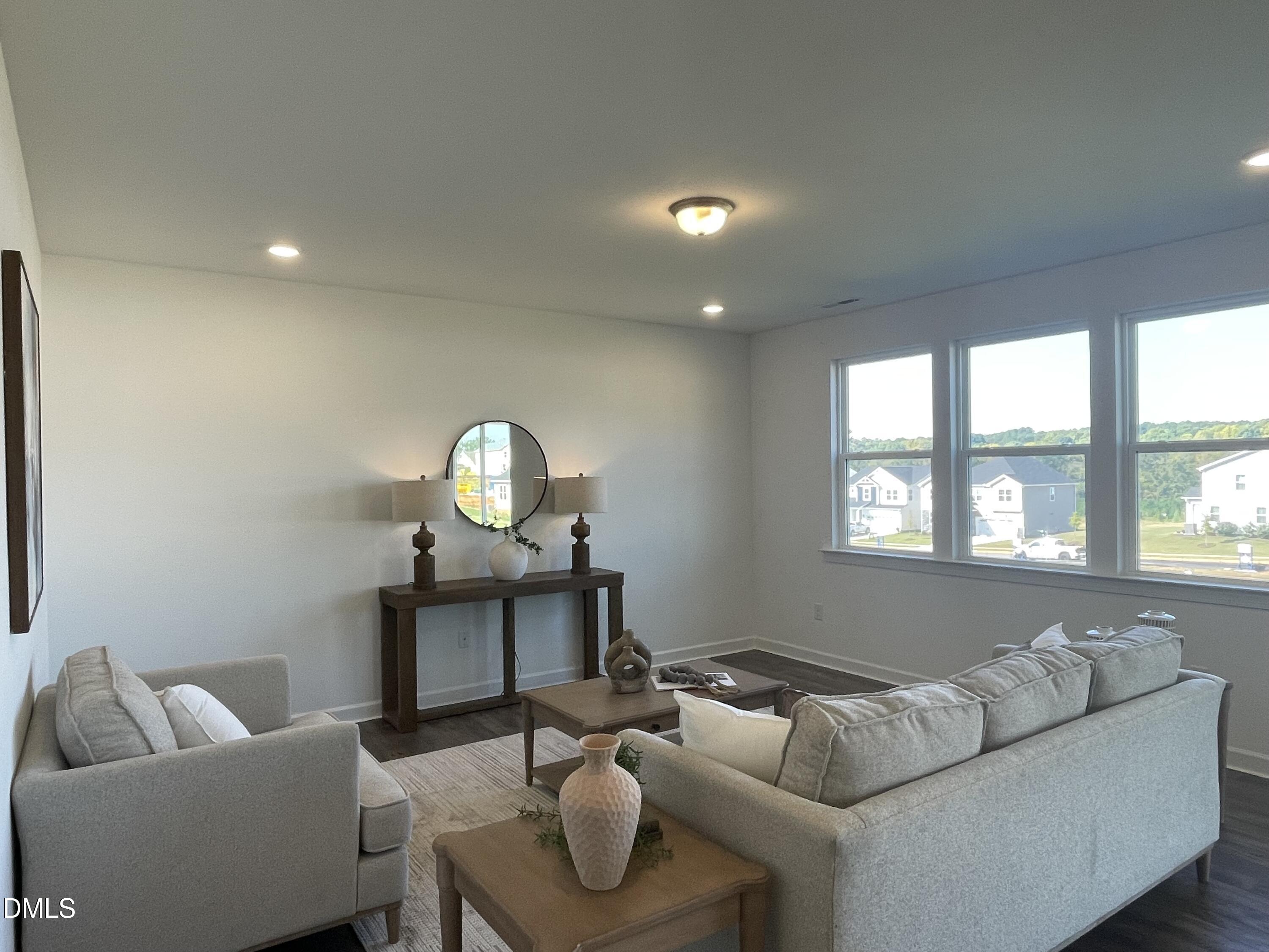 260 Yellow River Way Property Photo 9