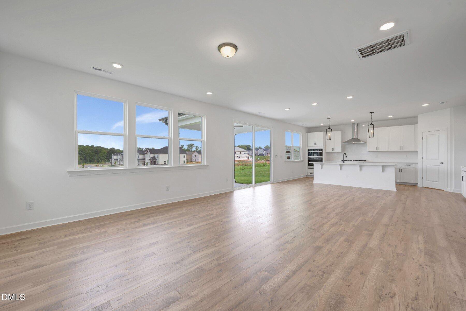 260 Yellow River Way Property Photo 11