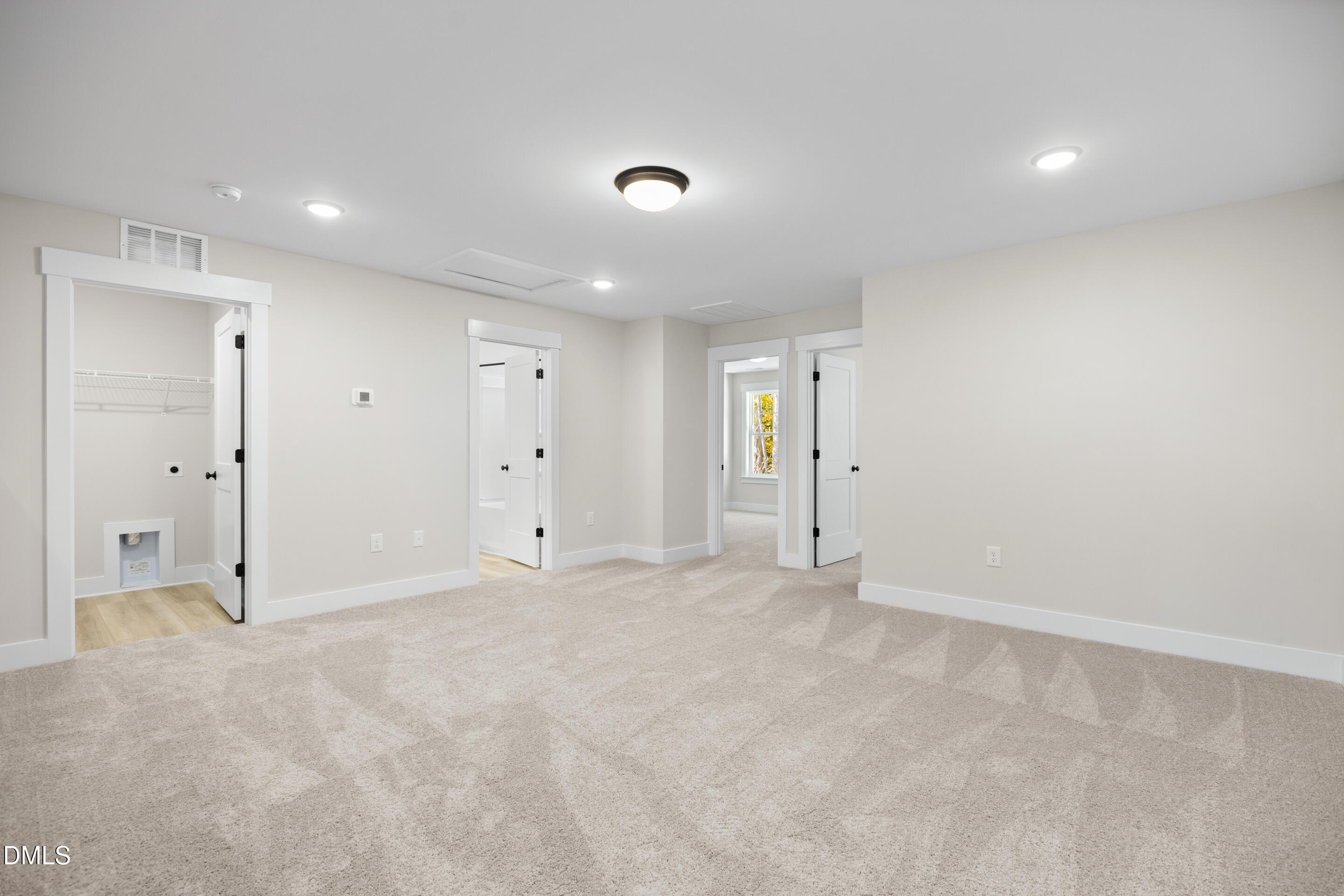 5409 Running Fox Lane Property Photo 6