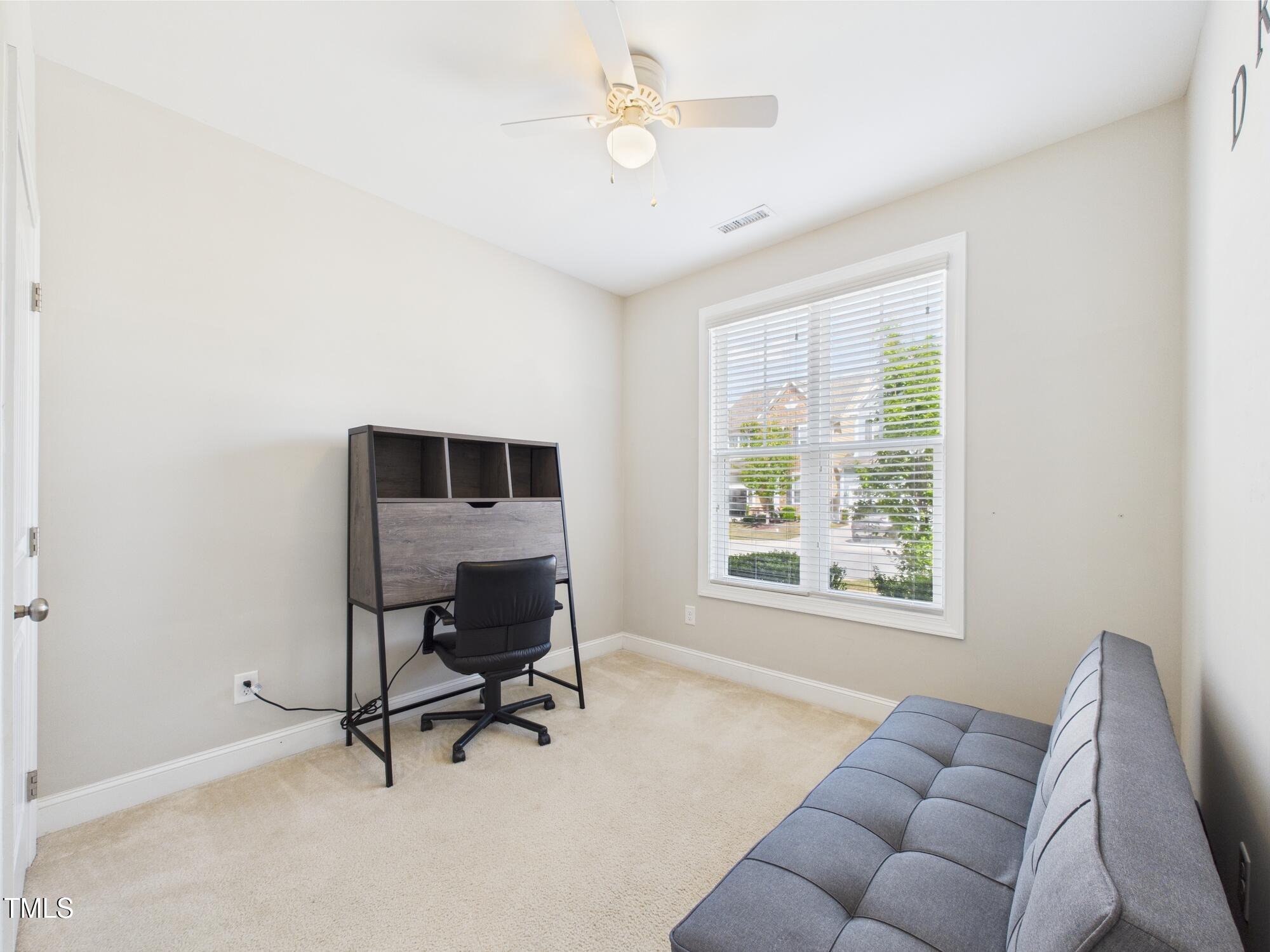 524 Rowanwood Way Property Photo 13