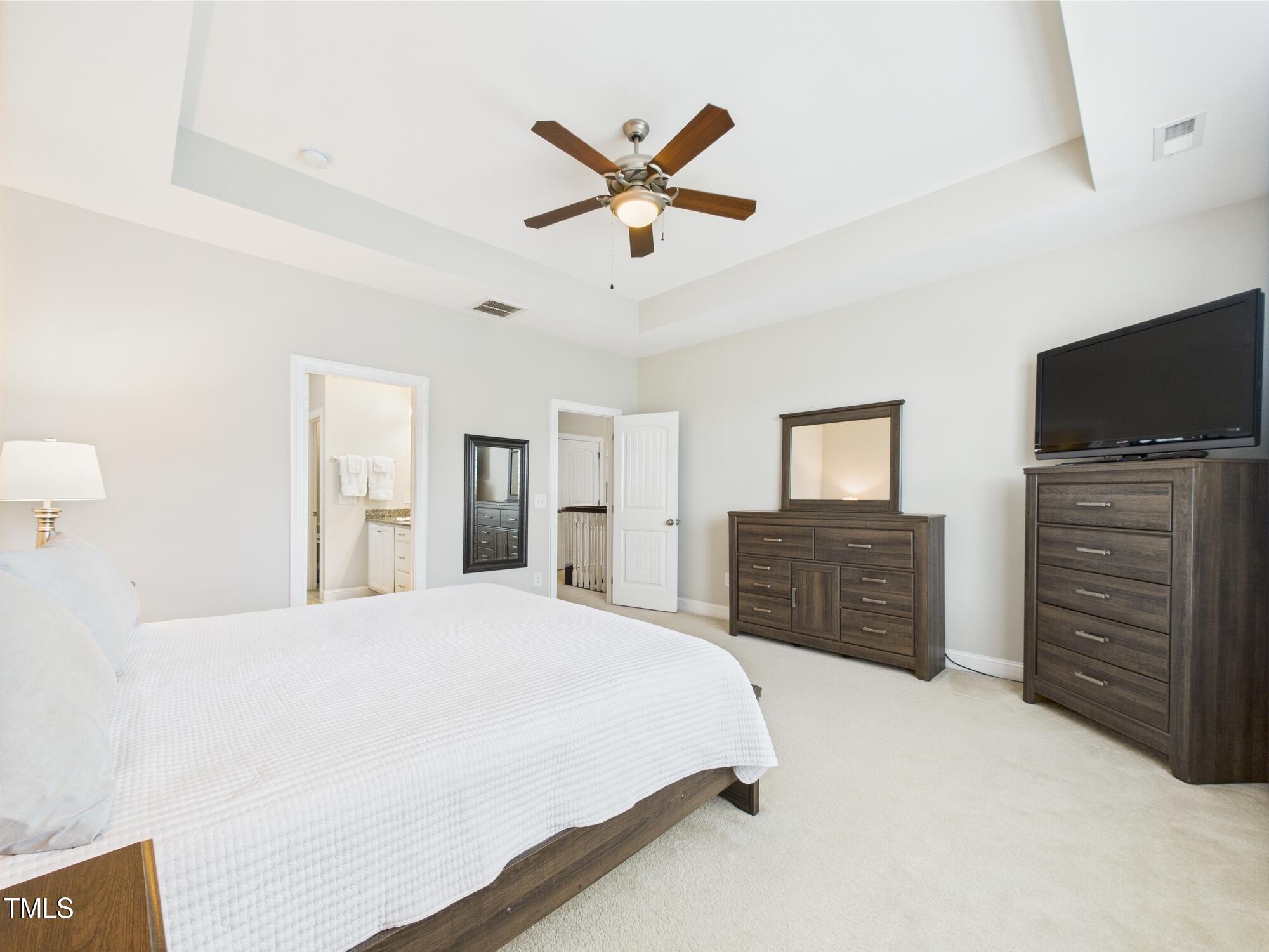524 Rowanwood Way Property Photo 38
