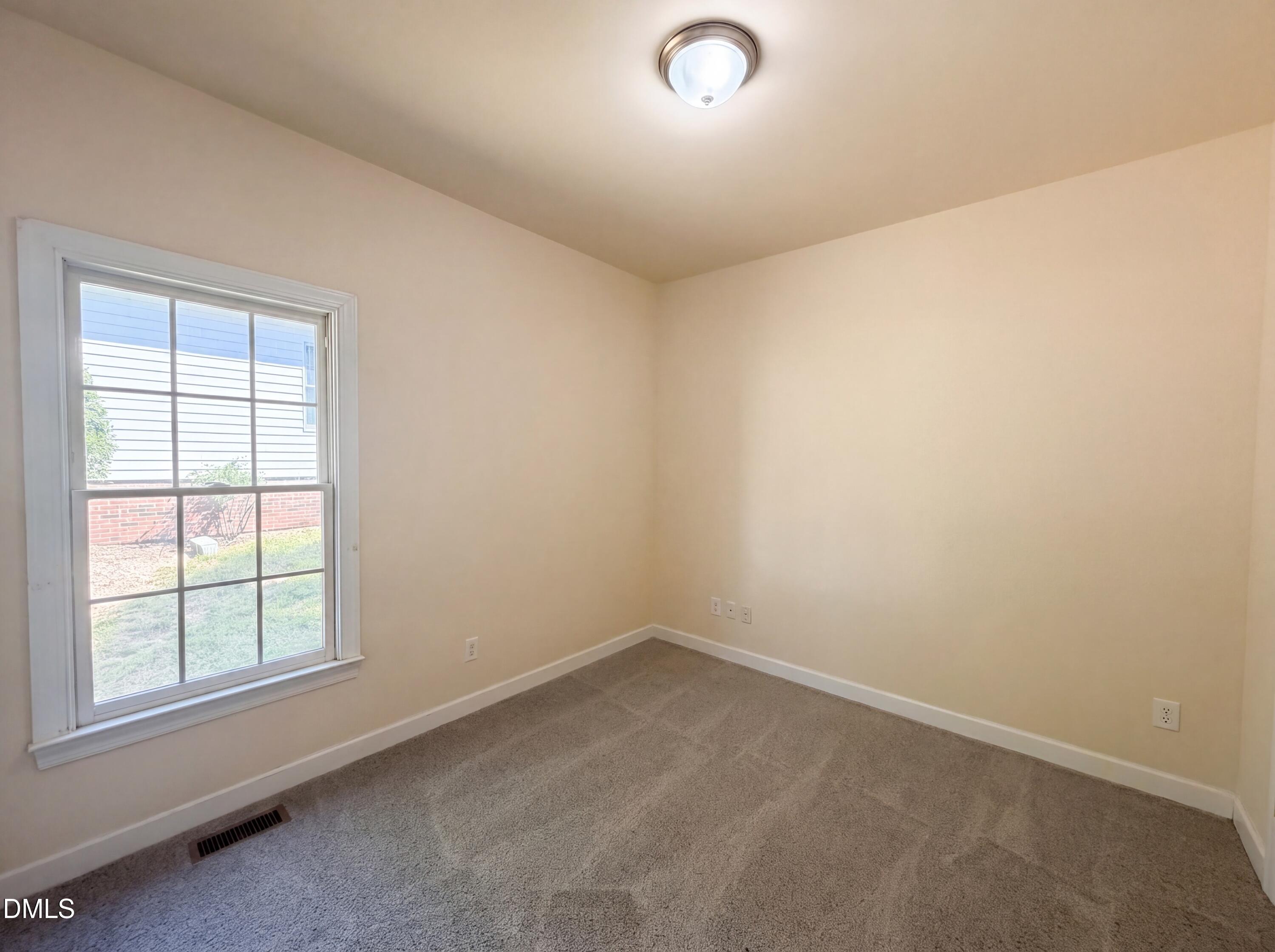 6128 Remington Lake Drive Property Photo 14