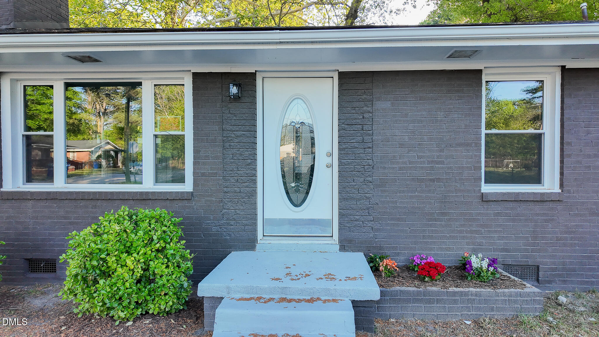 1100 Rountree Avenue Se Property Photo 1