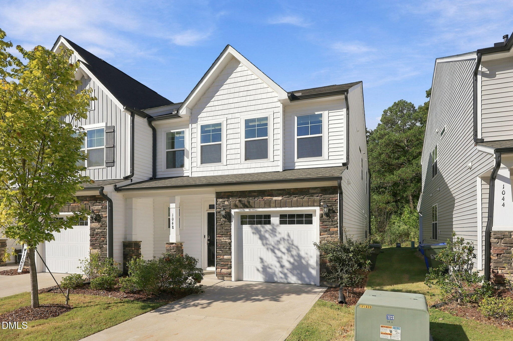 1048 Arbor Edge Lane Property Photo 1
