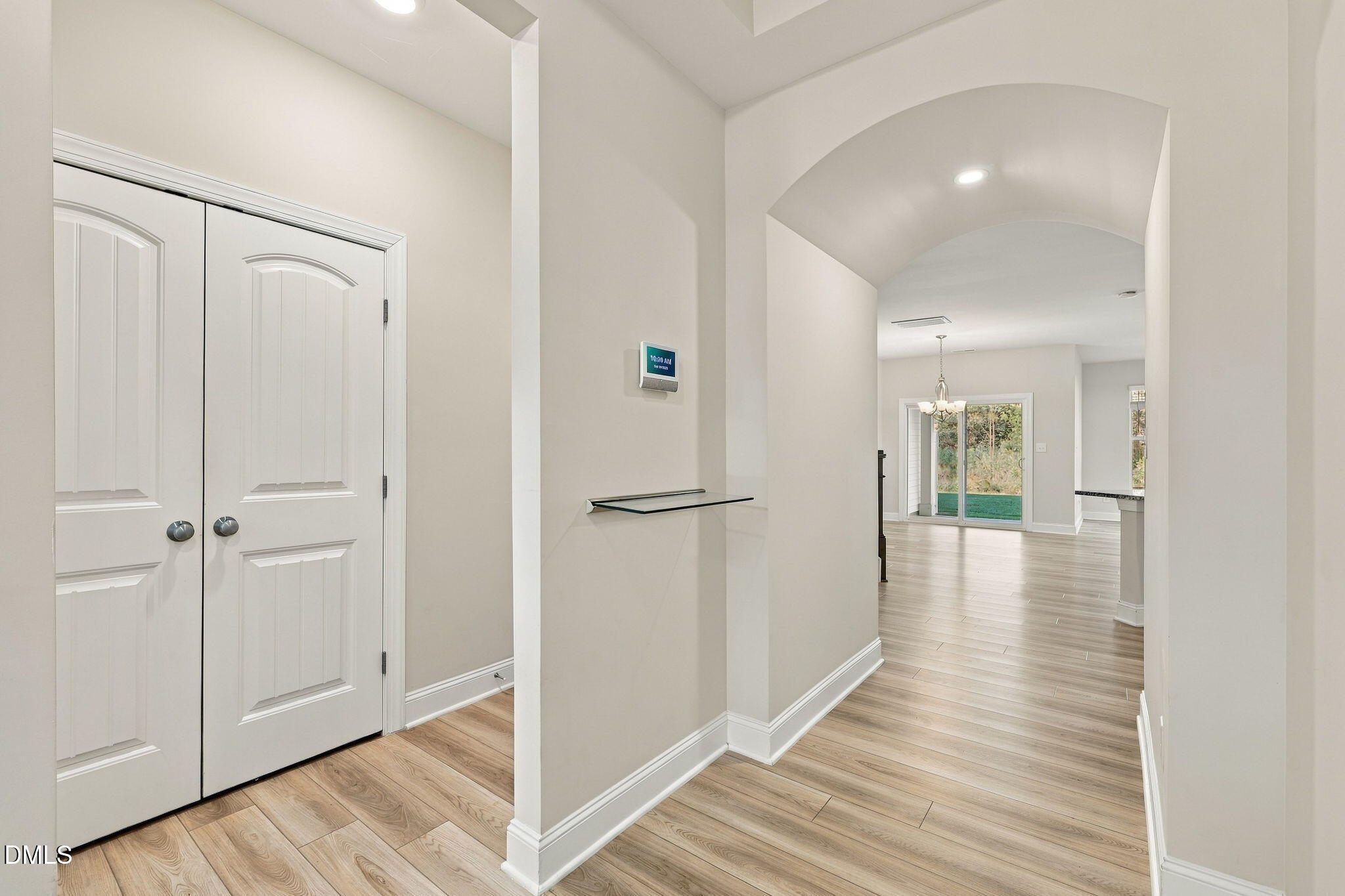 1048 Arbor Edge Lane Property Photo 4