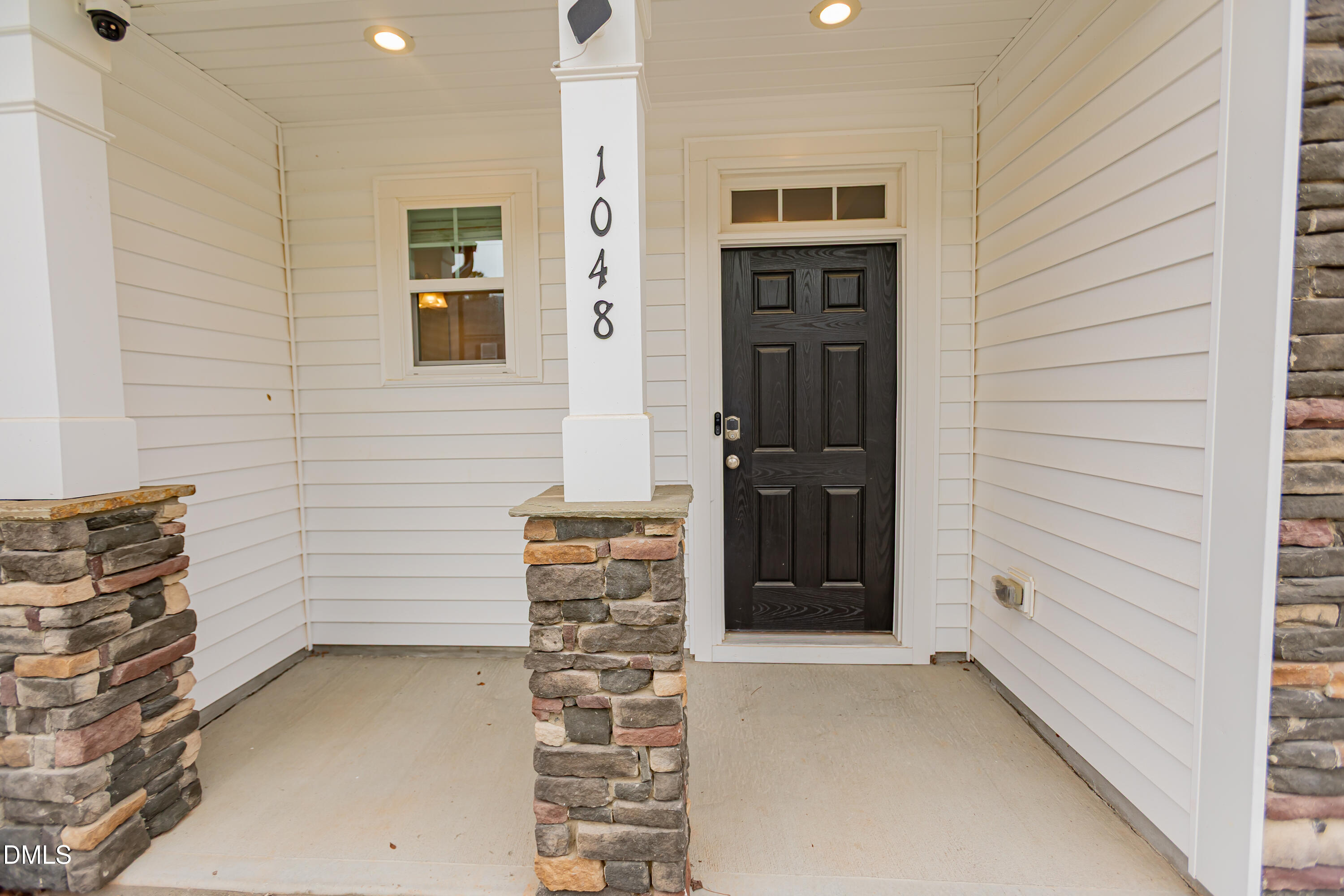 1048 Arbor Edge Lane Property Photo 6