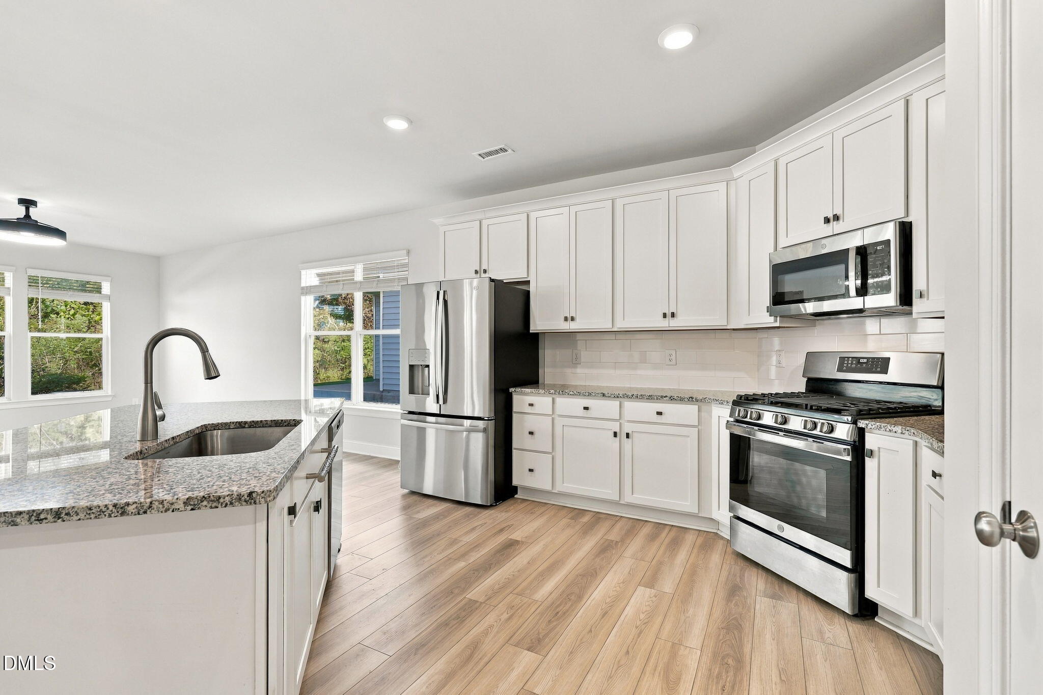 1048 Arbor Edge Lane Property Photo 7