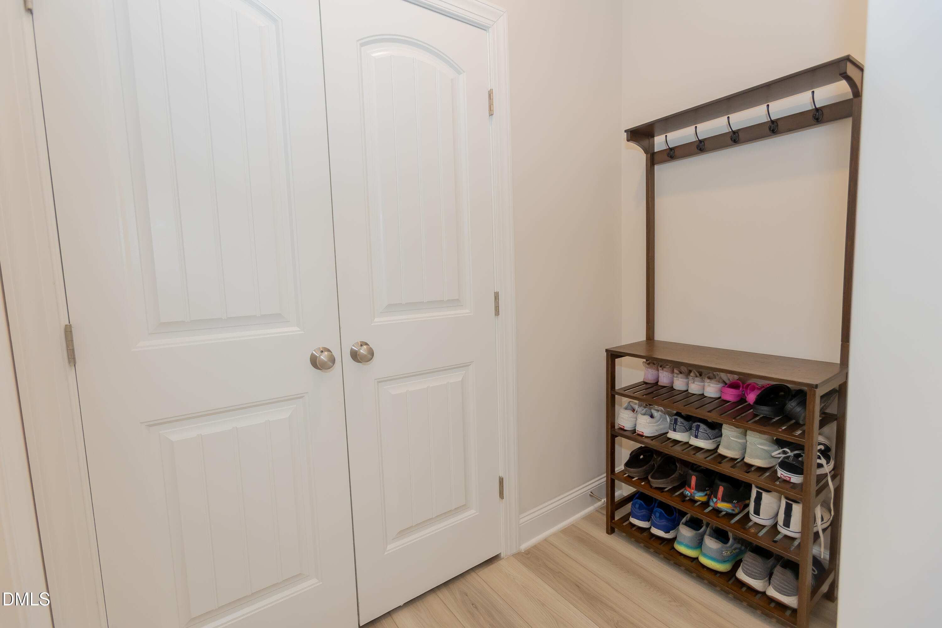 1048 Arbor Edge Lane Property Photo 9