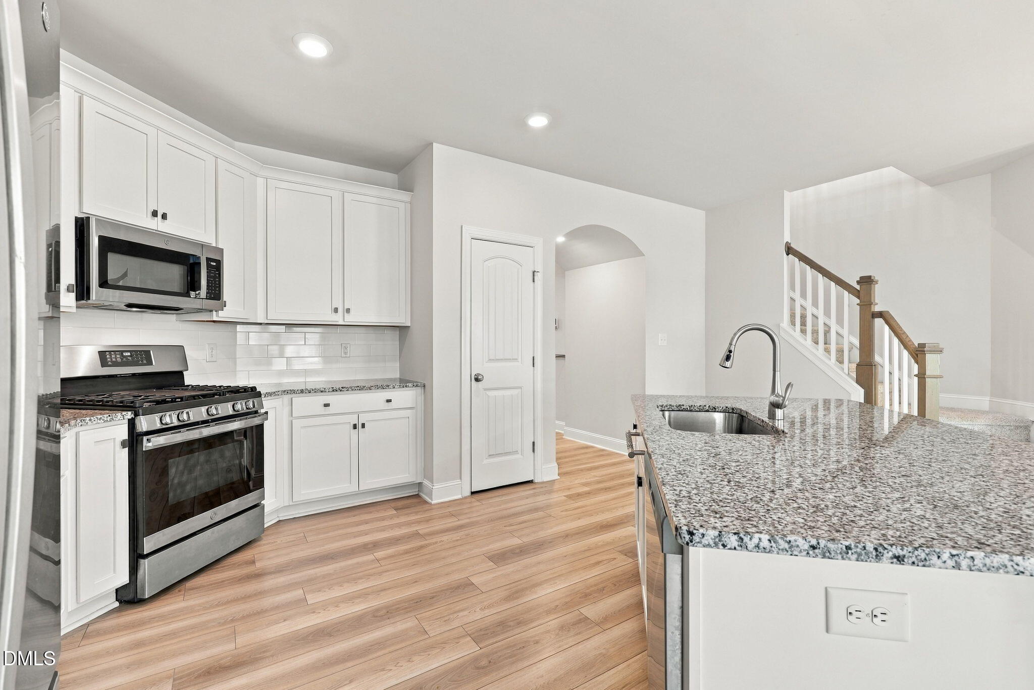 1048 Arbor Edge Lane Property Photo 10
