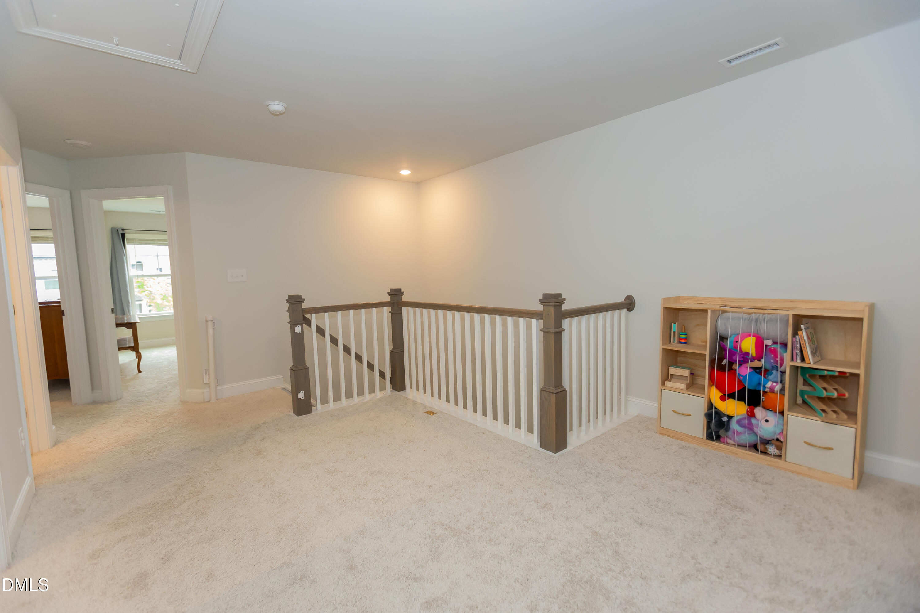 1048 Arbor Edge Lane Property Photo 27