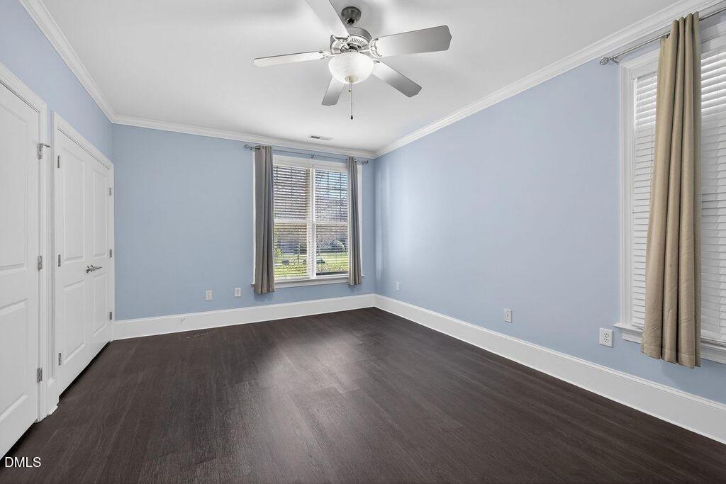 401 Finsbury Street Apt 102 Property Photo 11