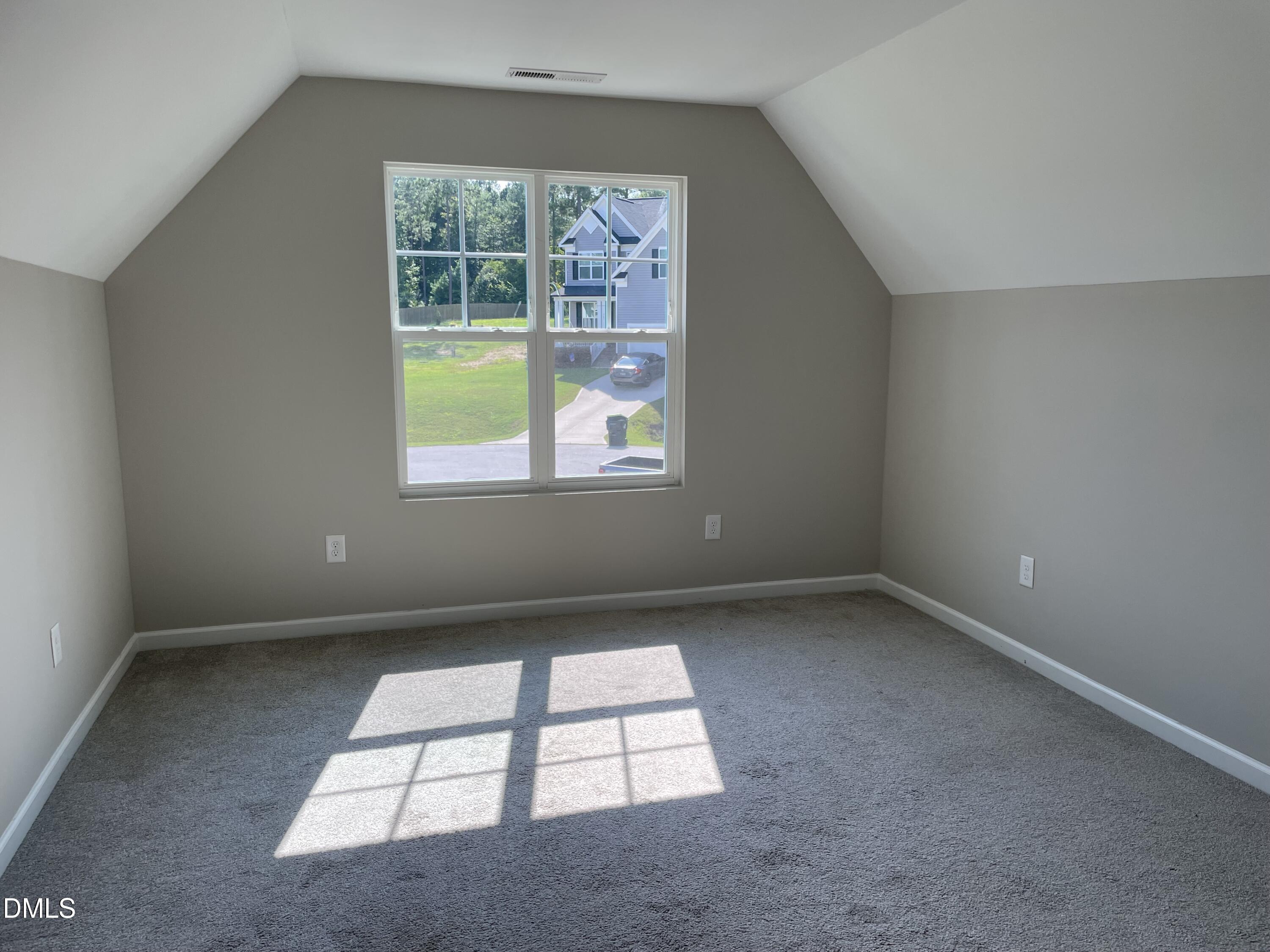 372 Nickleby Way Property Photo 60
