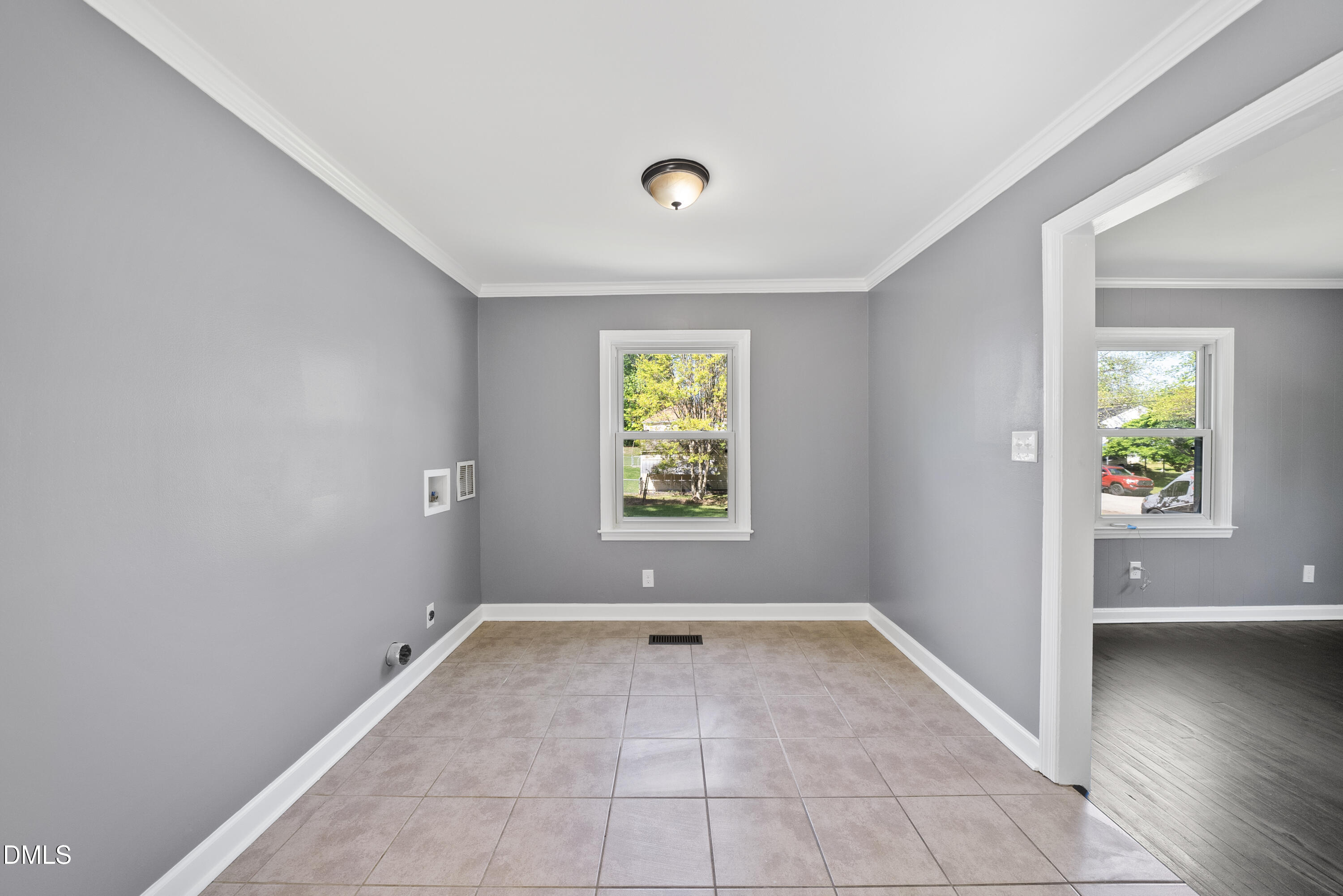 2810 Newbold Street Property Photo 17