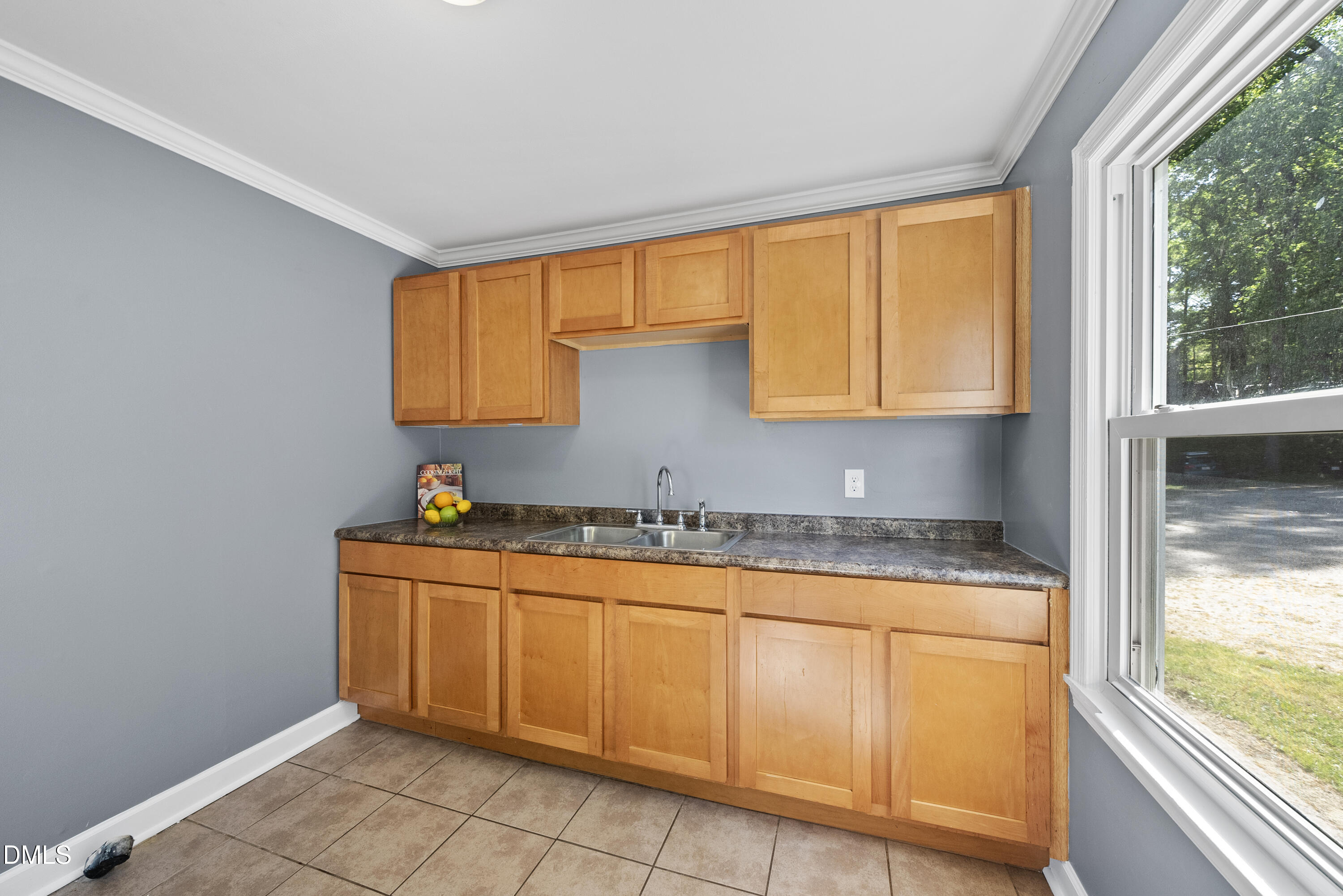 2810 Newbold Street Property Photo 20