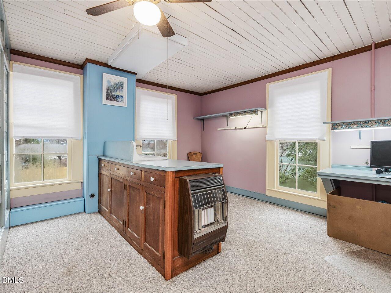298 E Salisbury Street Property Photo 27