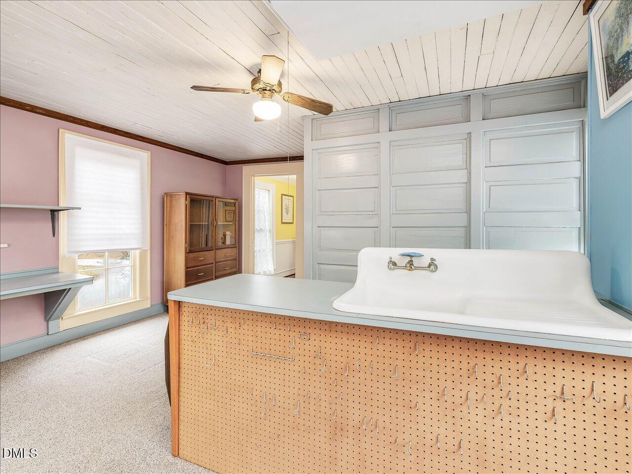 298 E Salisbury Street Property Photo 28