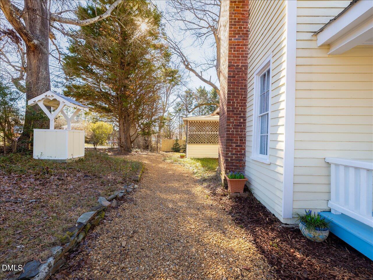 298 E Salisbury Street Property Photo 38