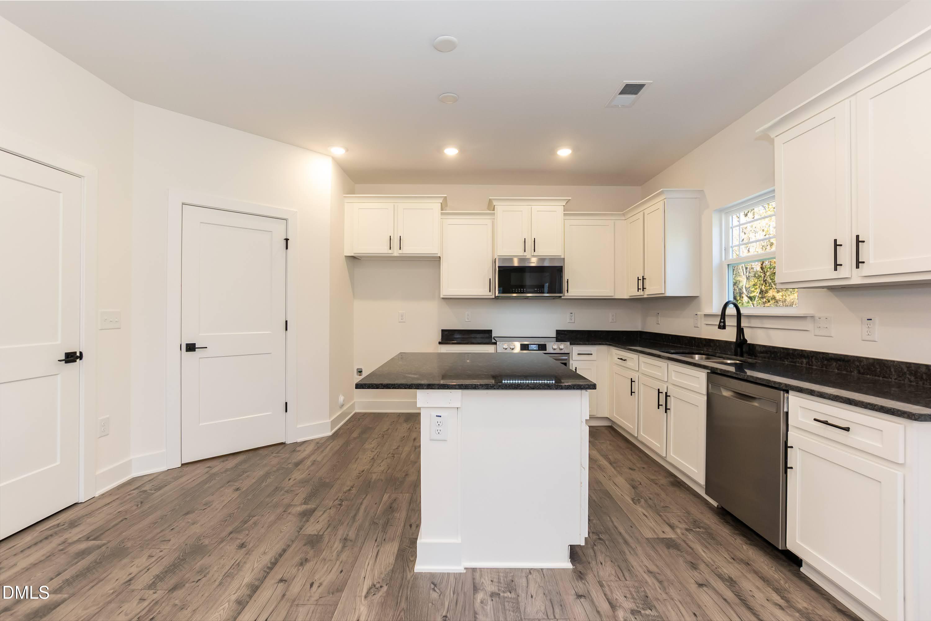 191 New Twin Branch Court Property Photo 13