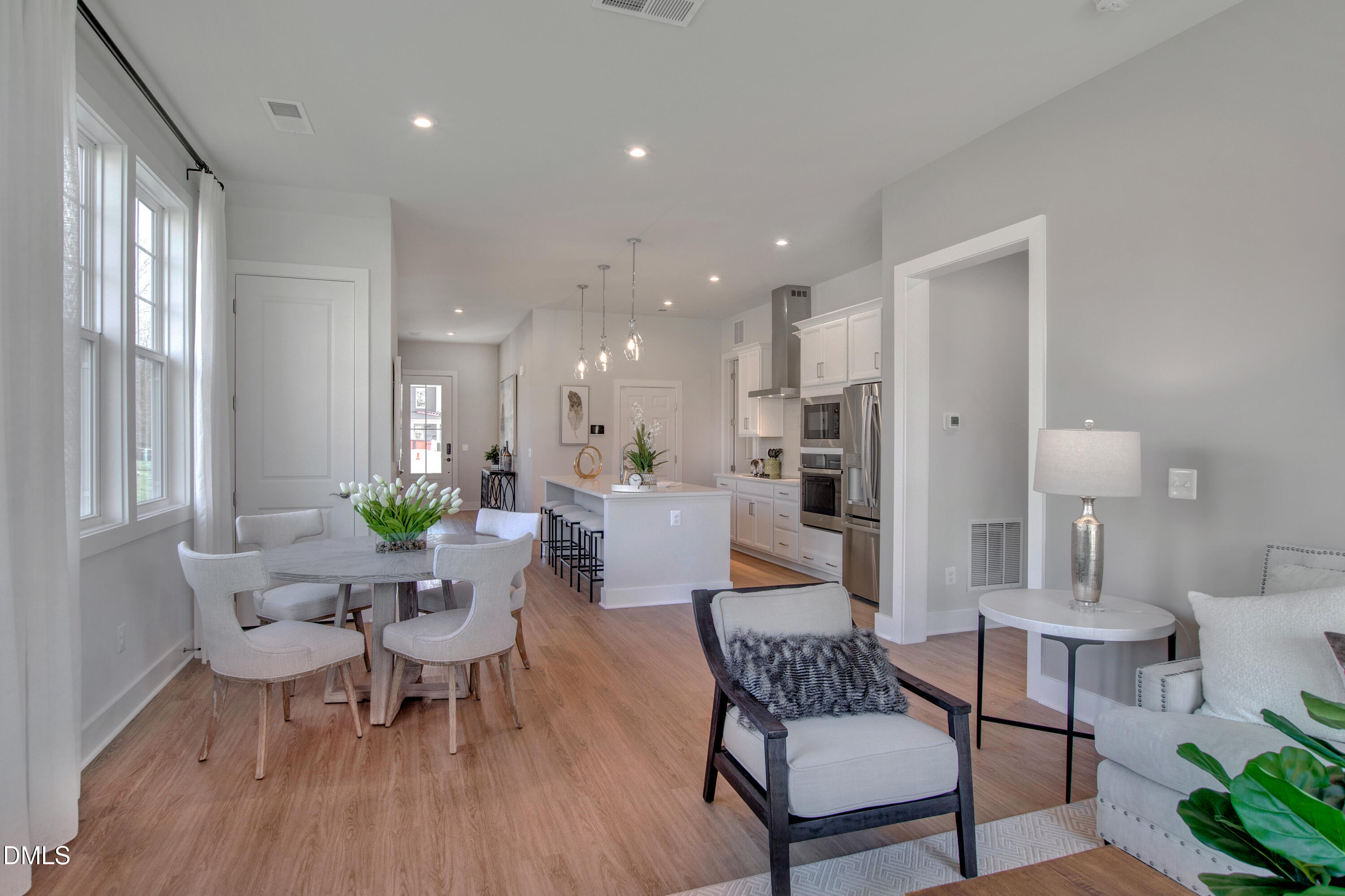 2106 Barnside Lane Property Photo 14