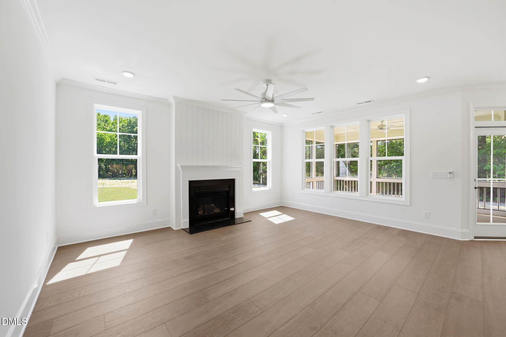 170 Summerlin Drive Property Photo 13