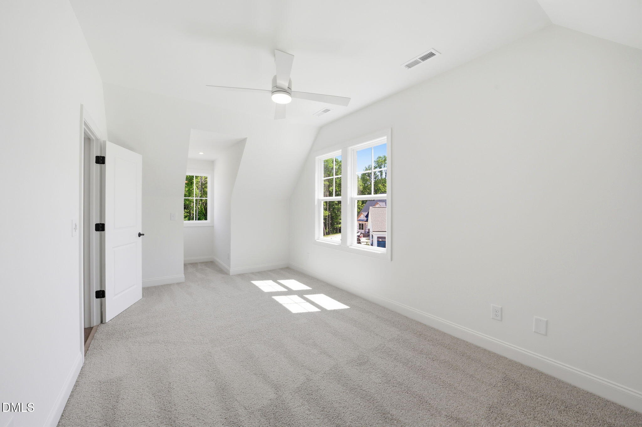 170 Summerlin Drive Property Photo 27