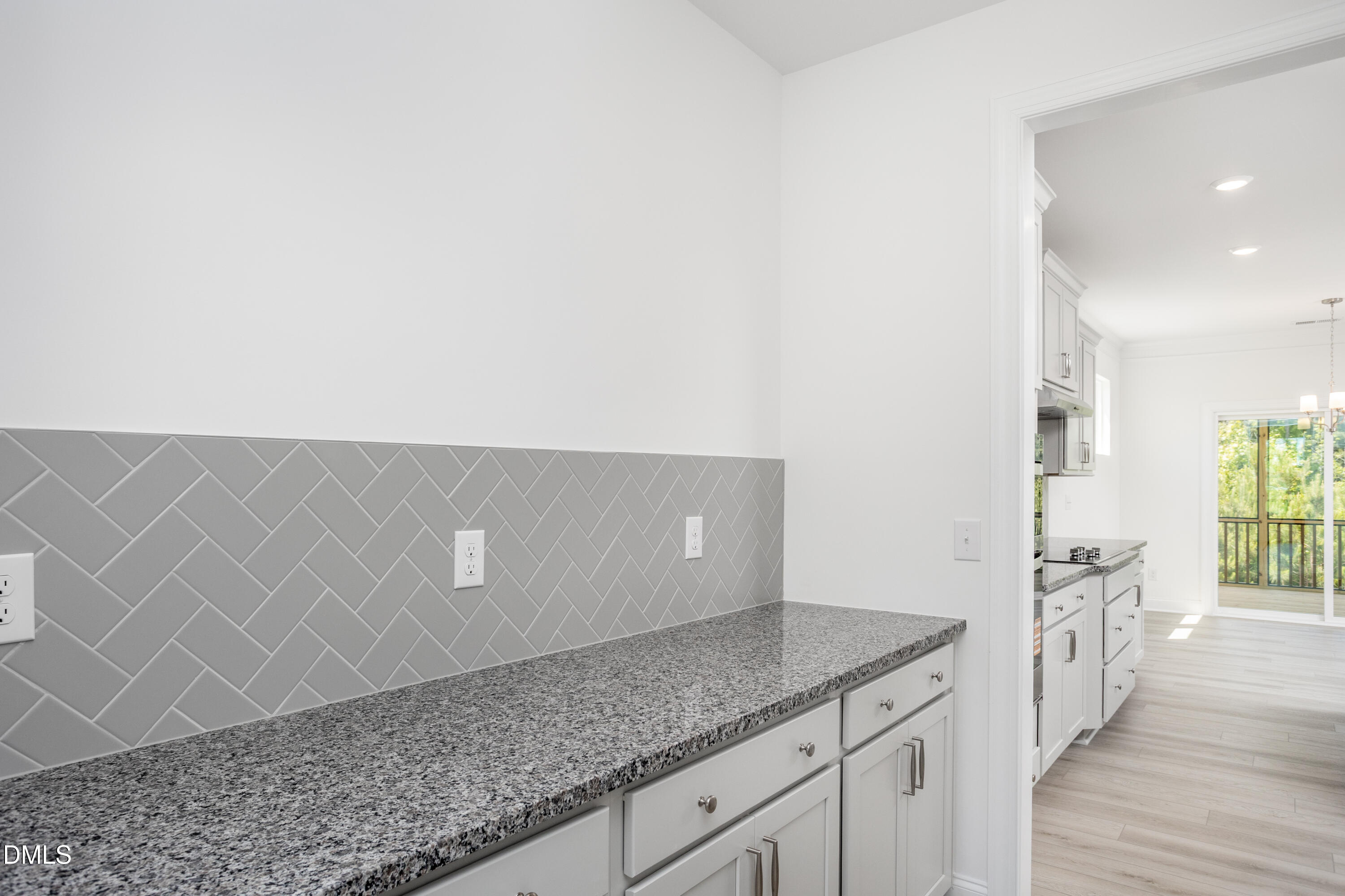 216 Cedar Ridge Trl Property Photo 7