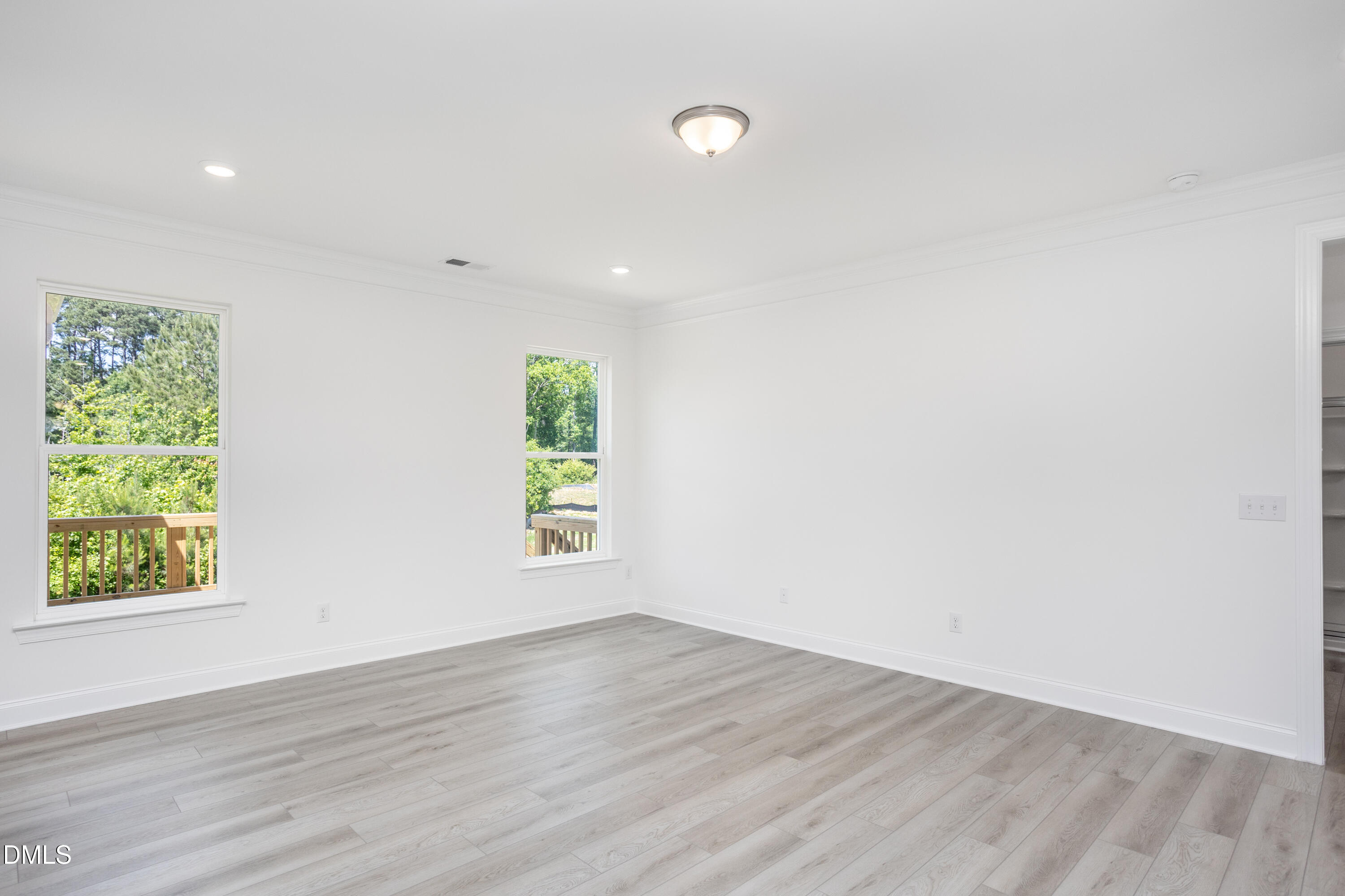 216 Cedar Ridge Trl Property Photo 15