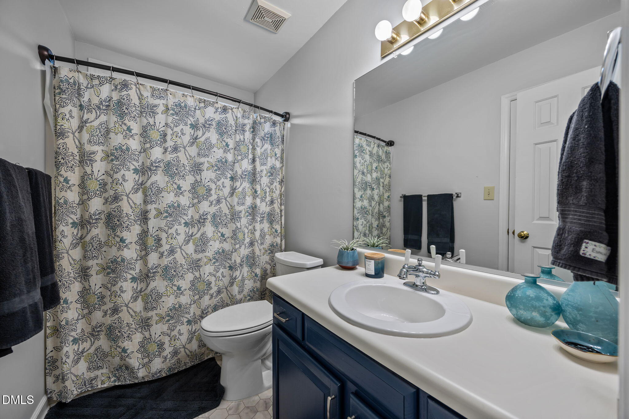 4952 Liverpool Lane Property Photo 15