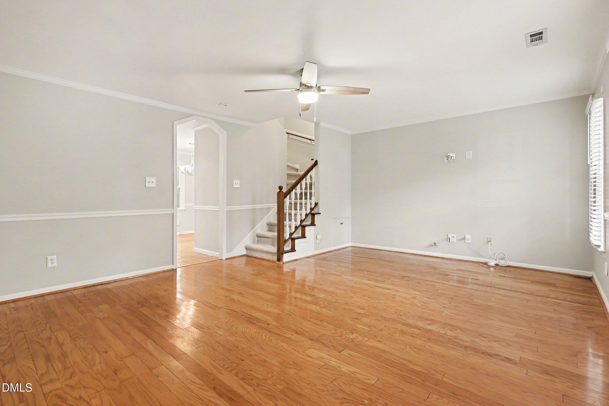 5645 Hamstead Crossing Property Photo 8